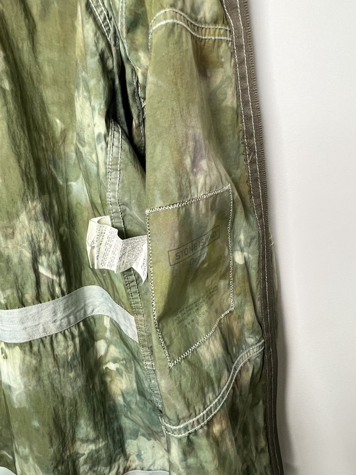 Stone Island stone island camo jacket y2k tie dye m-l Size US M / EU 48-50 / 2 - 12 Thumbnail
