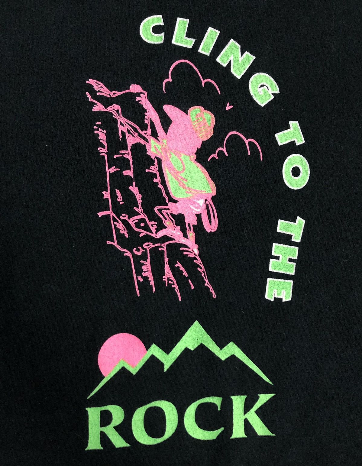 Vintage Vintage Cling To The Rock Ignore The At RATC T-Shirt Size US L / EU 52-54 / 3 - 3 Thumbnail