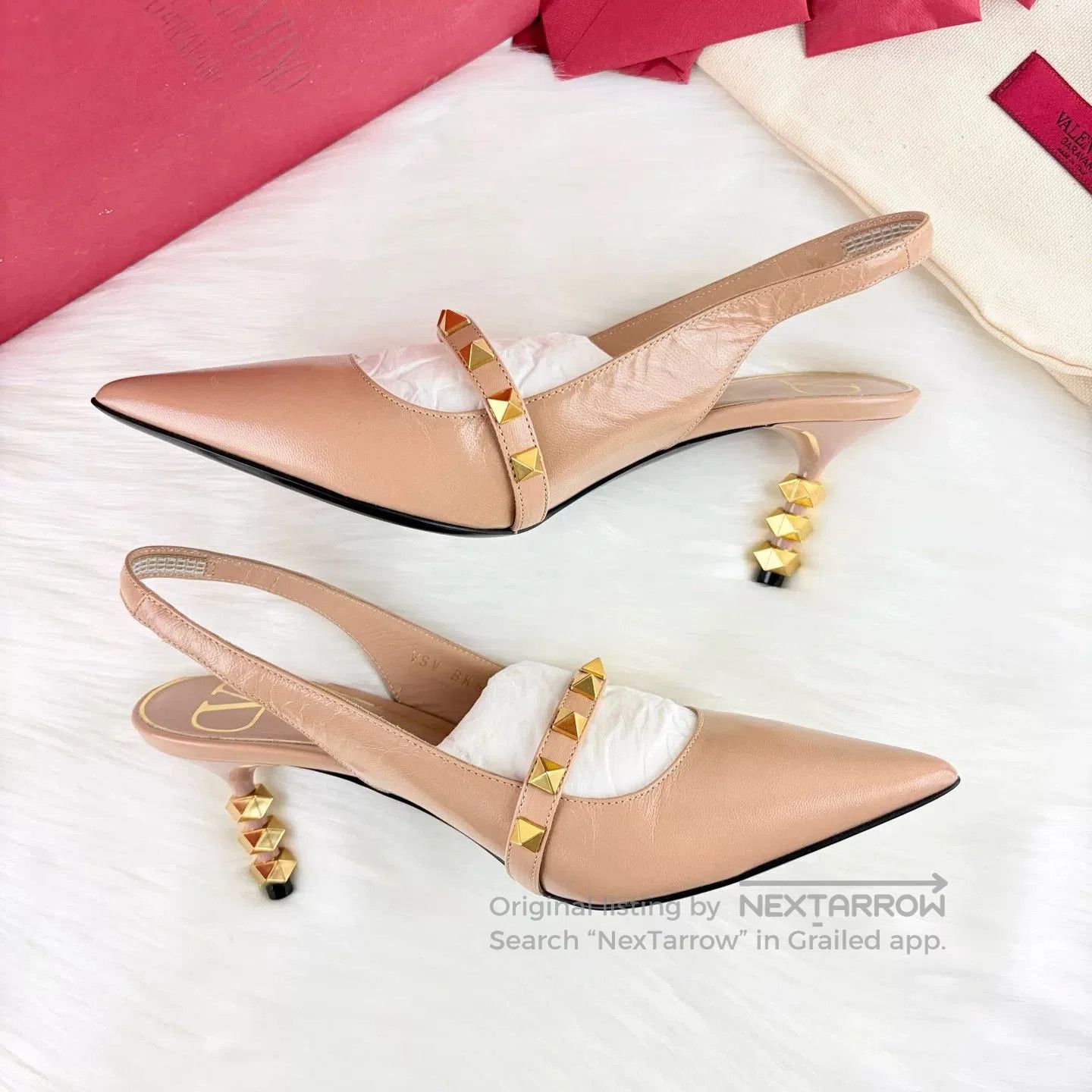 Valentino Valentino Nude Pointed Studded High Heels. Size US 4 / IT 34 - 4 Thumbnail