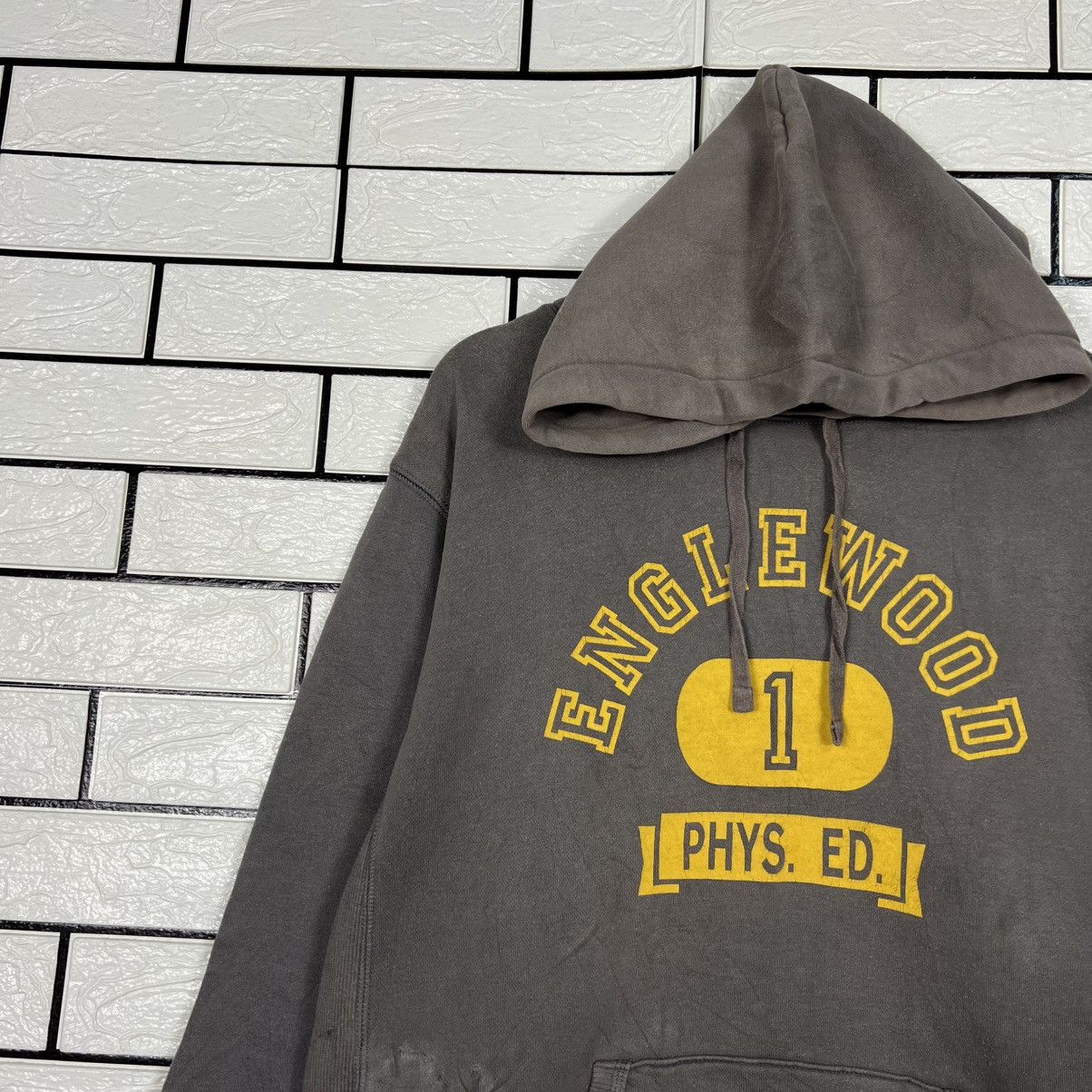 Champion Vintage CHAMPION ENGLEWOOD Pullover Hoodies #3958-C180 Size US XL / EU 56 / 4 - 6 Thumbnail