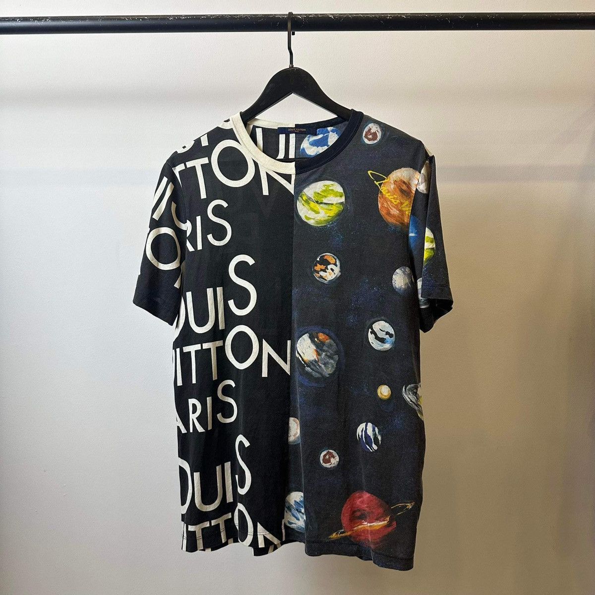 ルイヴィトンGALAXYtシャツ
