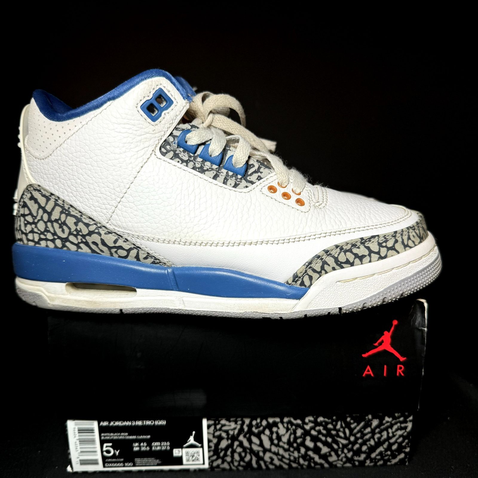 Jordan Brand × Nike Size 5 Air Jordan 3 Retro GS Washington Wizards Men's Shoes Size US 5 / EU 37 - 1 Thumbnail