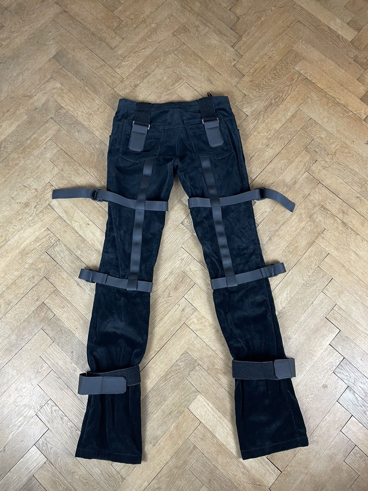 Dolce & Gabbana Dolce & Gabbana Runway AW 2003 Black Velvet Bondage Pants Size US 28 / EU 44 - 6 Thumbnail