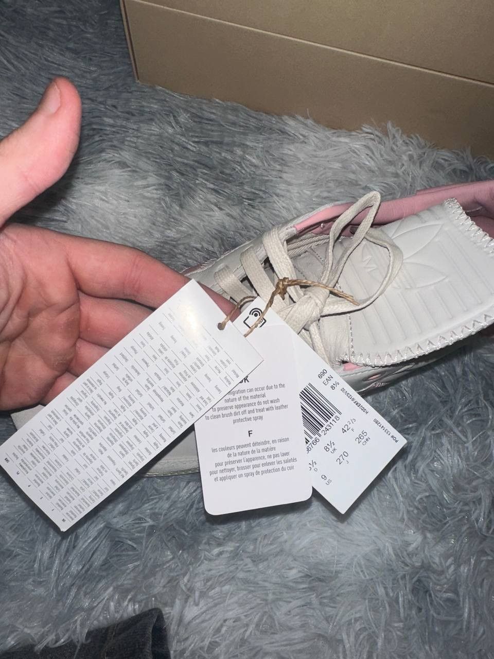 Adidas ADIDAS SAMBA HUMANRACE X PHARRELL IVORY PINK Size US 9 / EU 42 - 4 Thumbnail