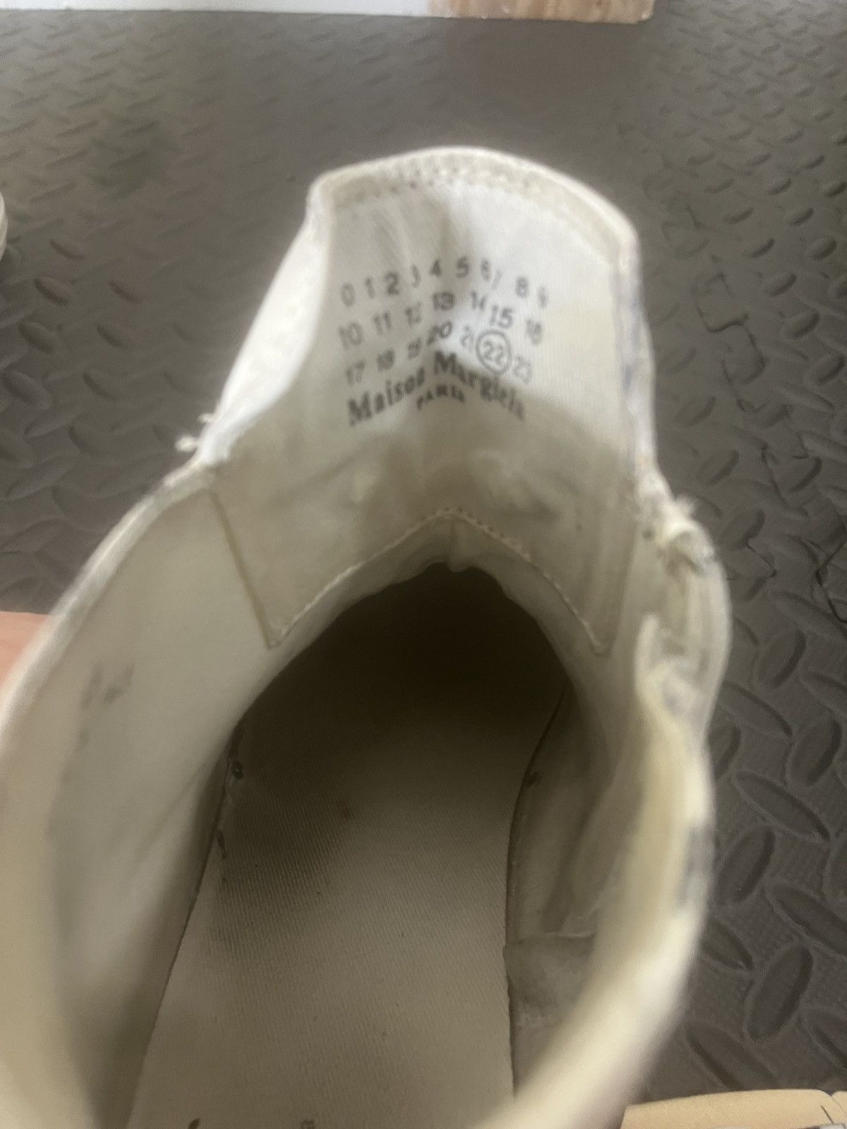 Maison Margiela Maison Margiela Stereotype White Rubberized Sneaker Size US 11.5 / EU 44-45 - 7 Thumbnail