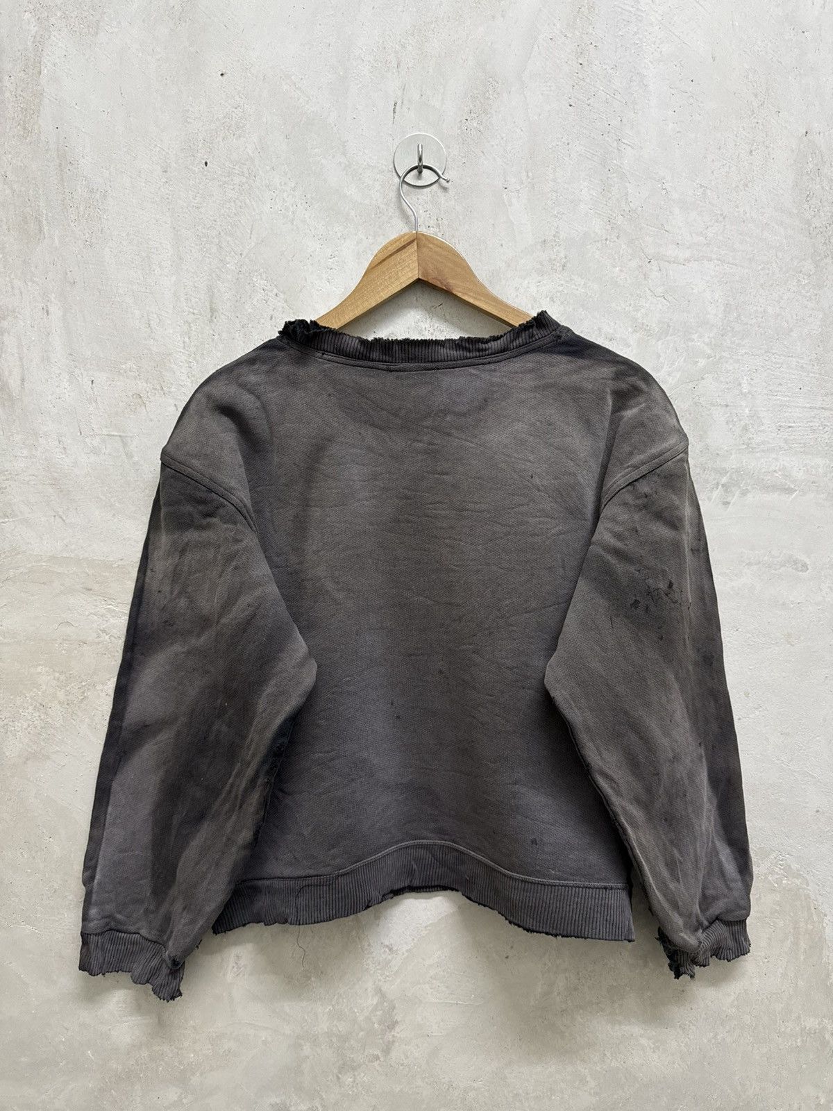 Adidas Vintage 90s Adidas Distressed Sunfaded Cropped Crewneck Size US S / EU 44-46 / 1 - 4 Thumbnail
