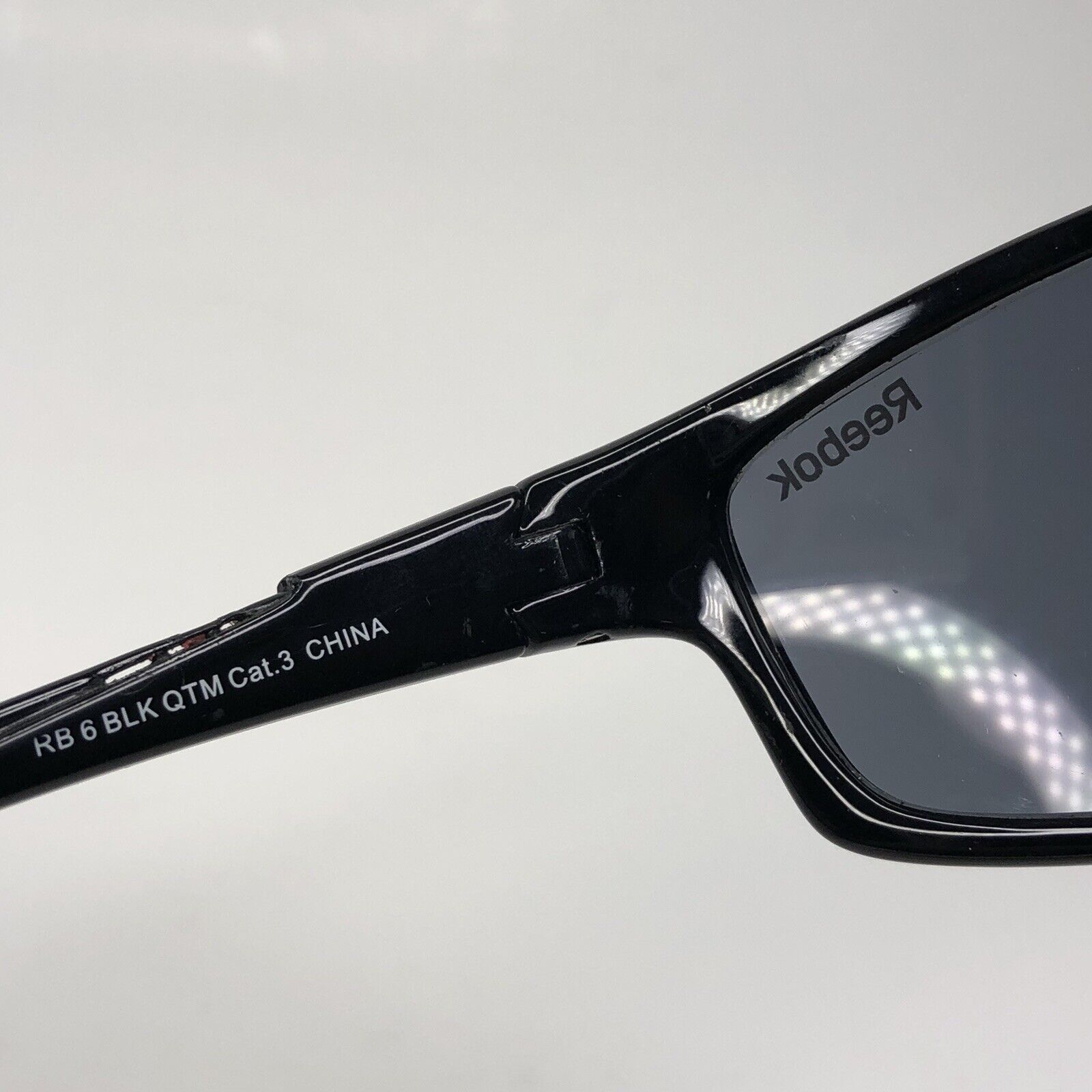 Reebok Reebok Men The Cruiser Wrap Sunglasses RB 6 BLK QTM Cat.3 Size ONE SIZE - 6 Thumbnail