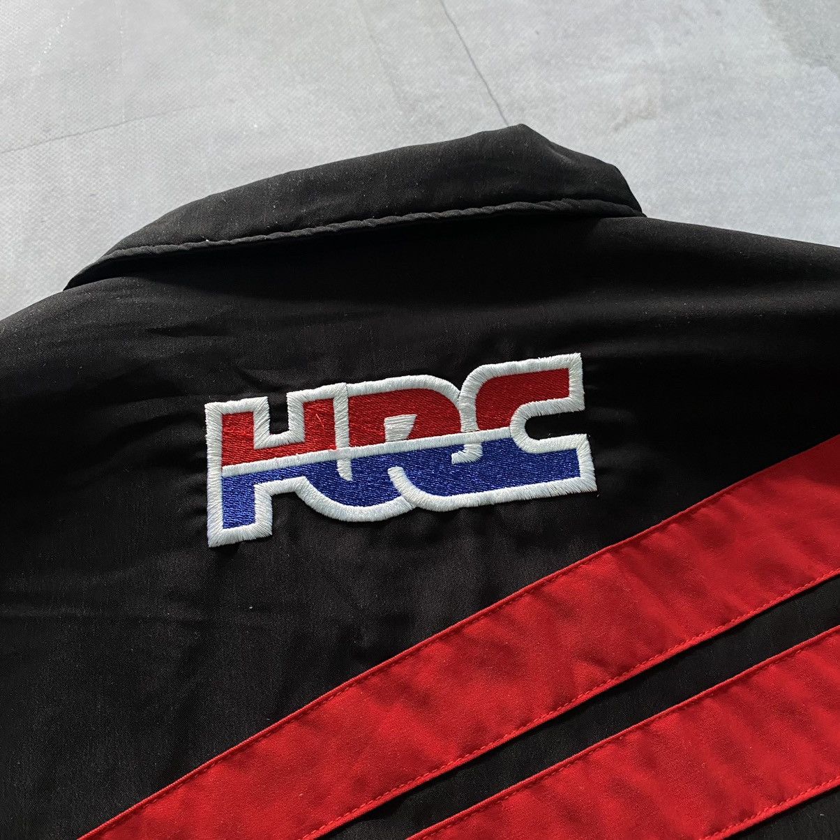 Honda Vintage 90s Honda HRC Racing Ferrari Red Bull Style Jacket Size US XL / EU 56 / 4 - 6 Thumbnail