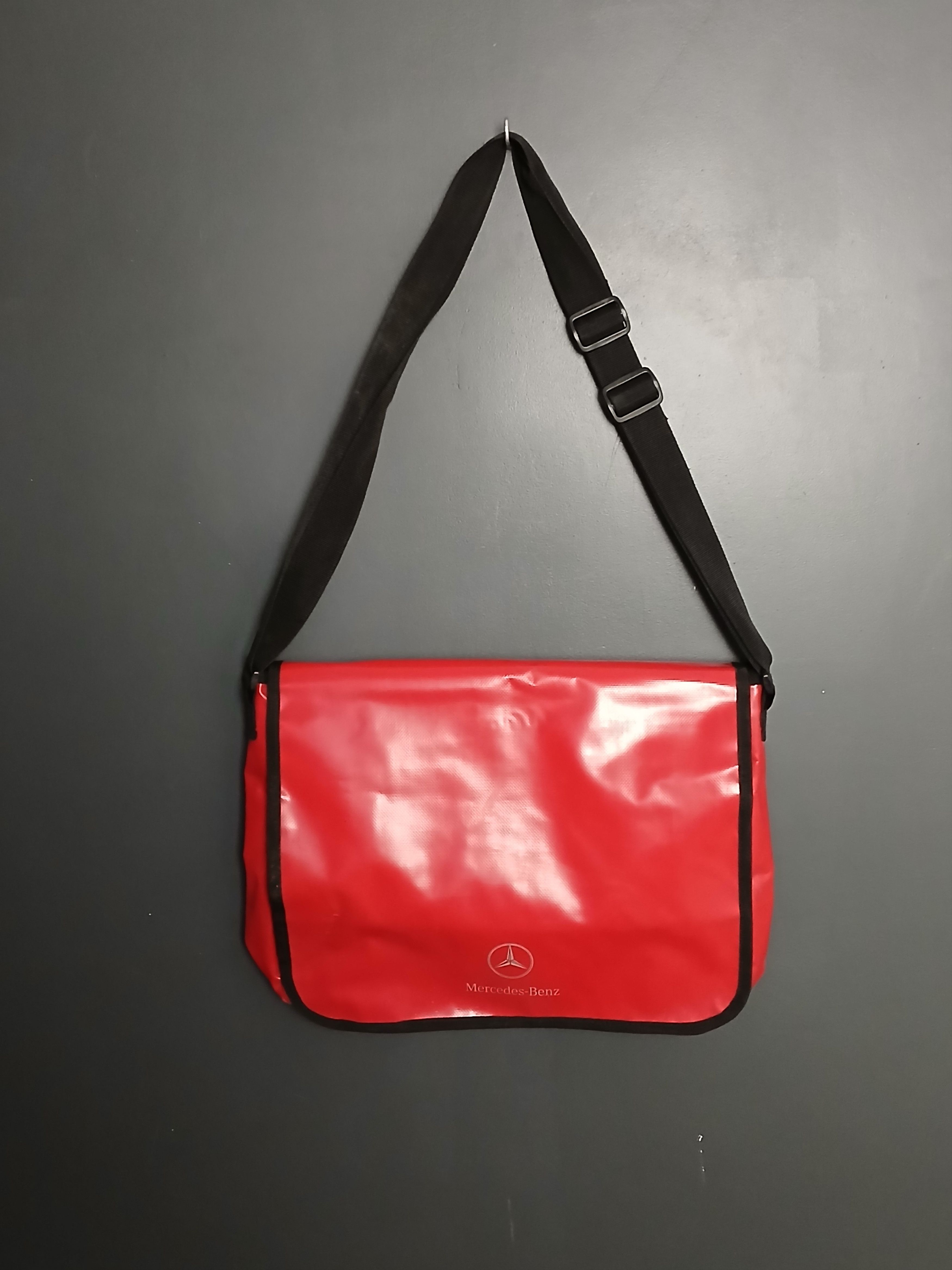Mercedes-Benz Mercedes-Benz Racing Bag Size ONE SIZE - 1 Thumbnail