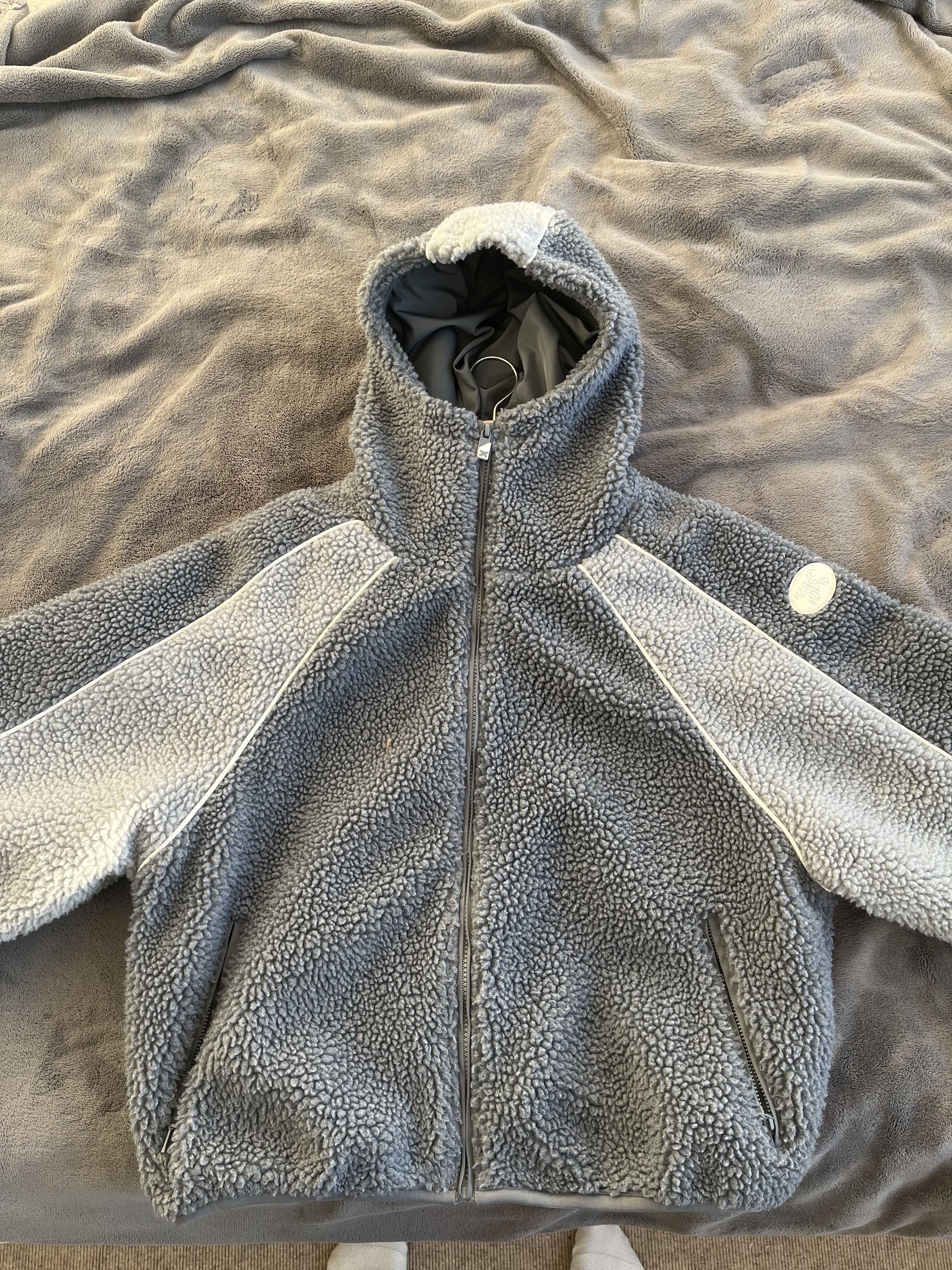Metra Yeti Mens Fleece Mertra Yeti Fleece (Livid) Grailed
