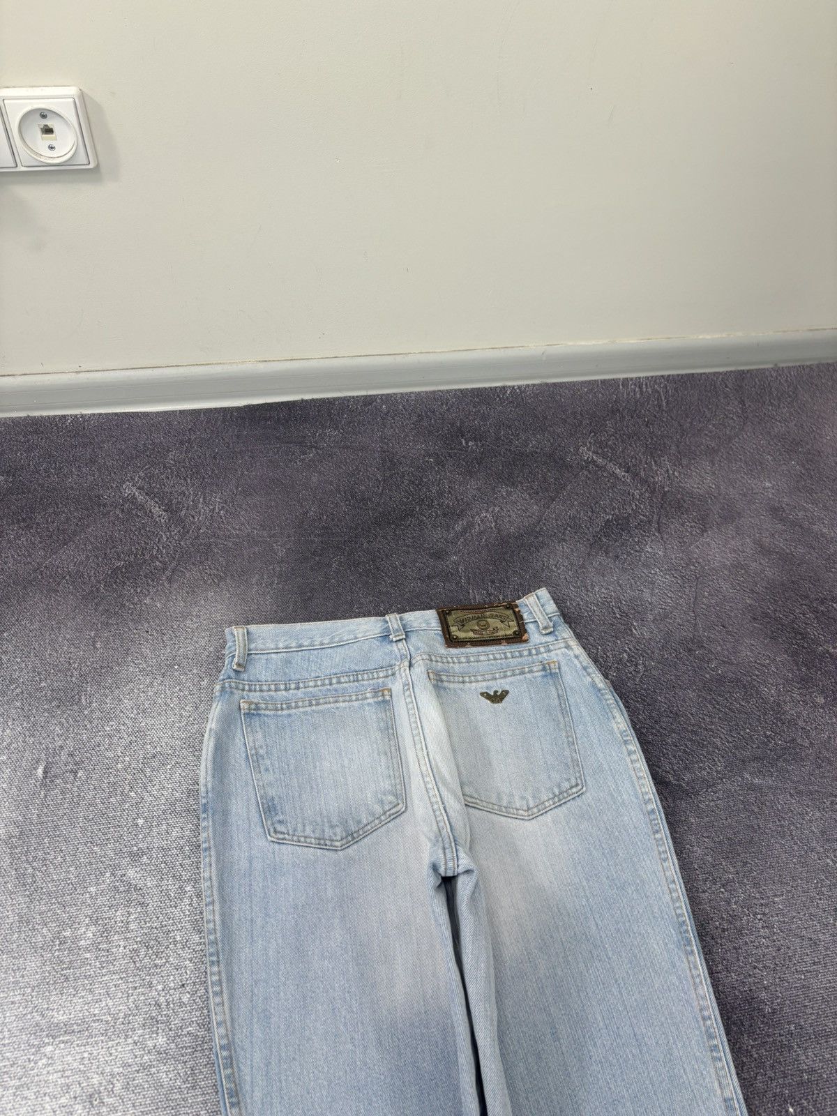 Armani Vintage Armani Jeans Women’s Faded Light Blue Denim Jeans Size 31" - 4 Thumbnail