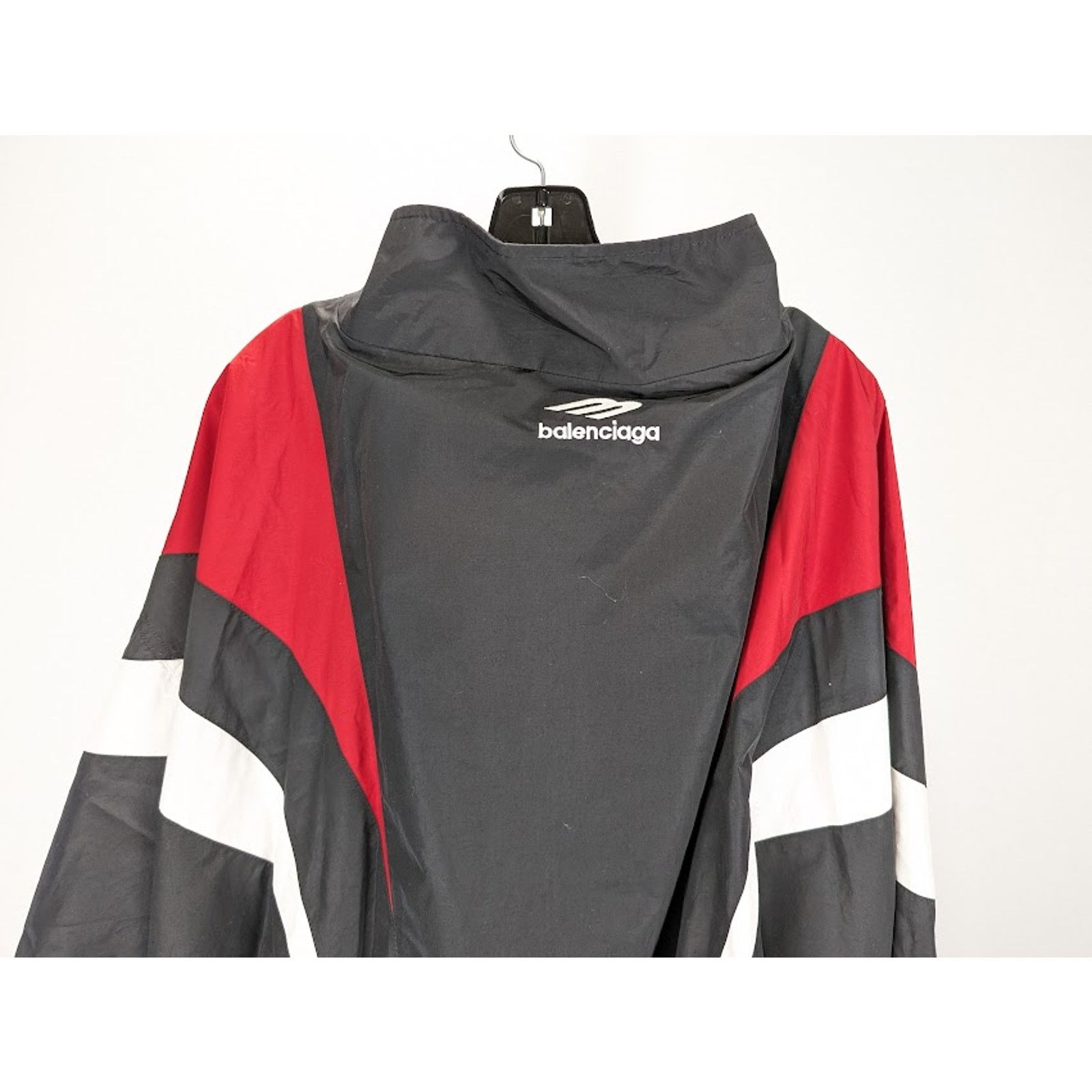 Balenciaga o1rshd1 Off Shoulder Tracksuit Jacket in Black Size US S / EU 44-46 / 1 - 16 Thumbnail