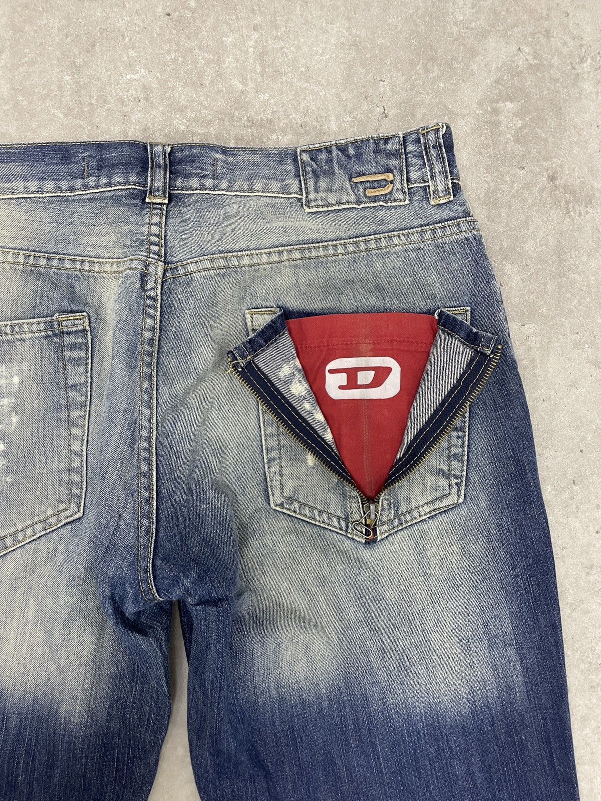 Diesel Vintage Diesel jeans Size US 34 / EU 50 - 1 Thumbnail