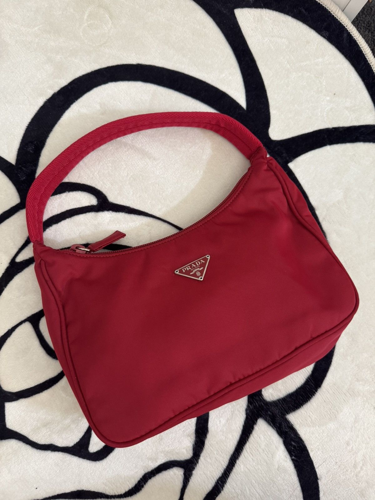 Prada Prada Re Edition 2000 Nylon Bag Size ONE SIZE - 2 Thumbnail
