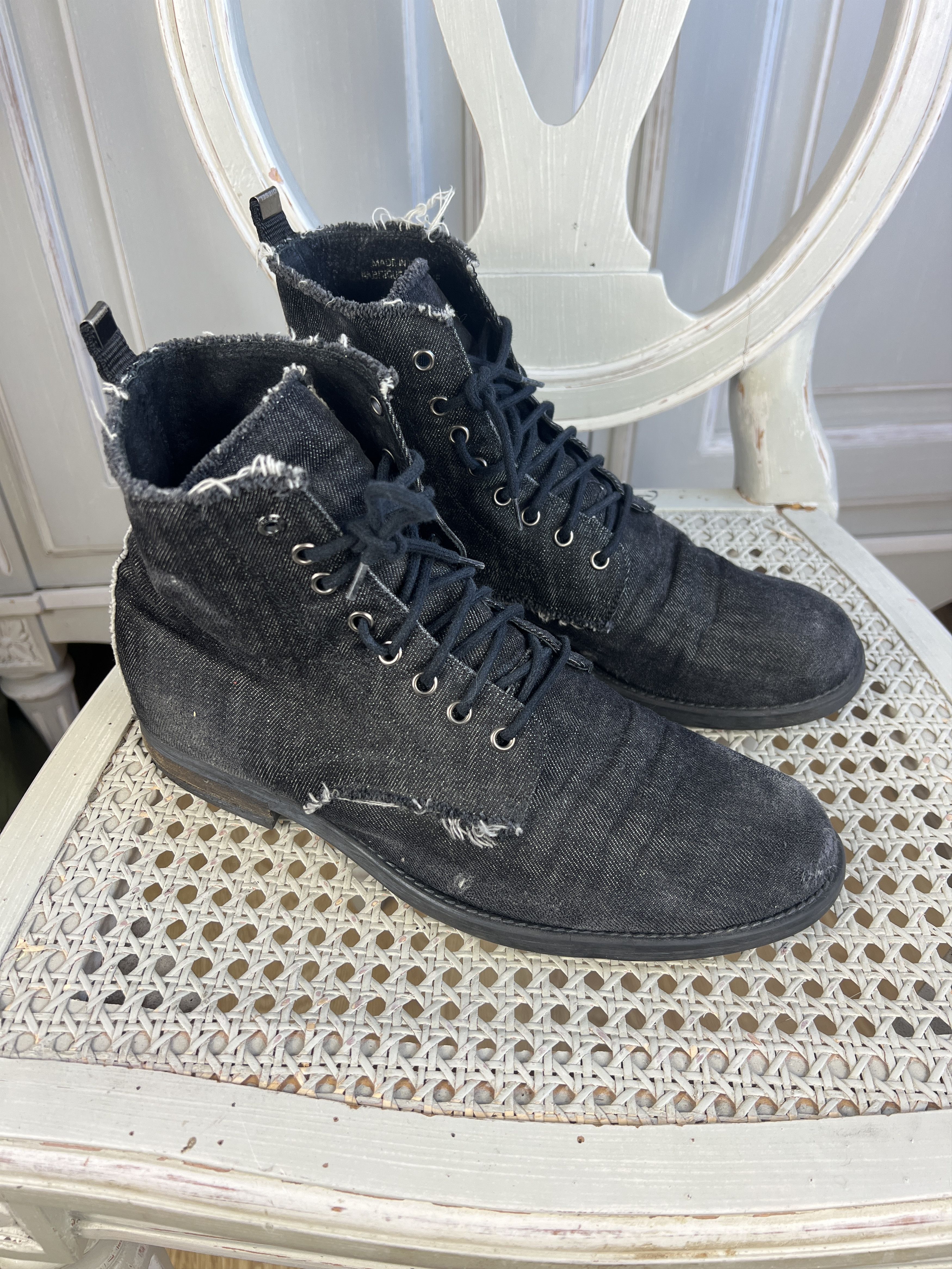 Diesel DIESEL JEANS AVANTGARDE SHOES Size US 8.5 / EU 41-42 - 1 Thumbnail