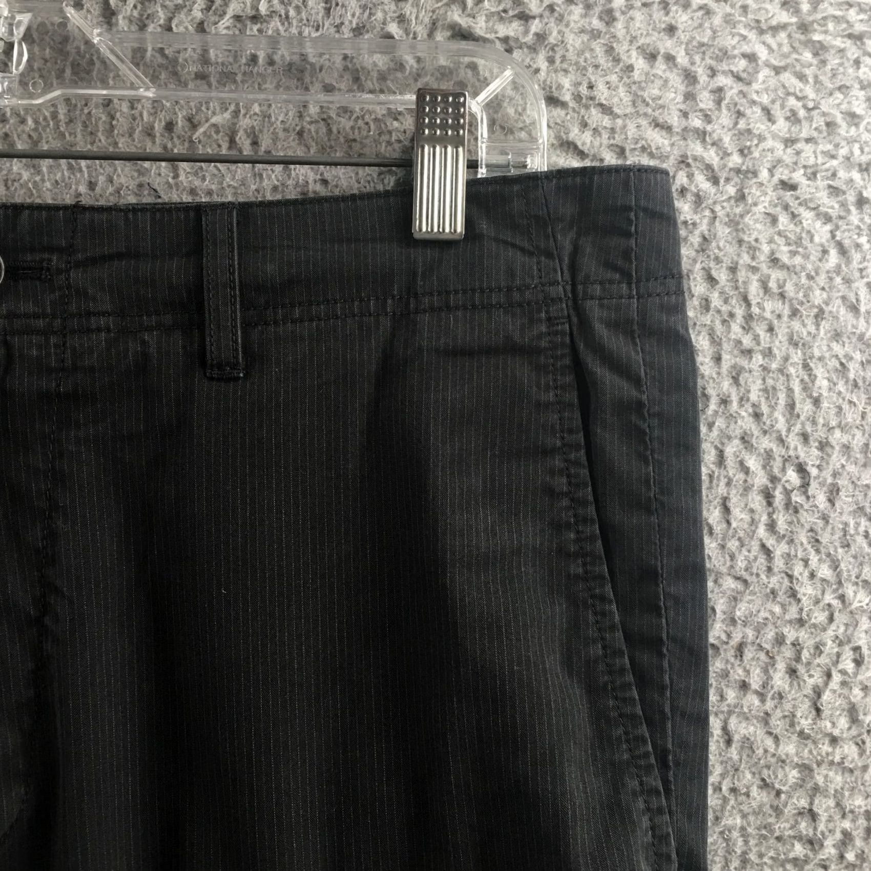 Banana Republic Banana Republic Pants Mens 33x30 Charcoal Pinstripe Chino Zip Fly Straight Leg Pants Mens Regular Cotton Slim? Size US 33 - 4 Thumbnail