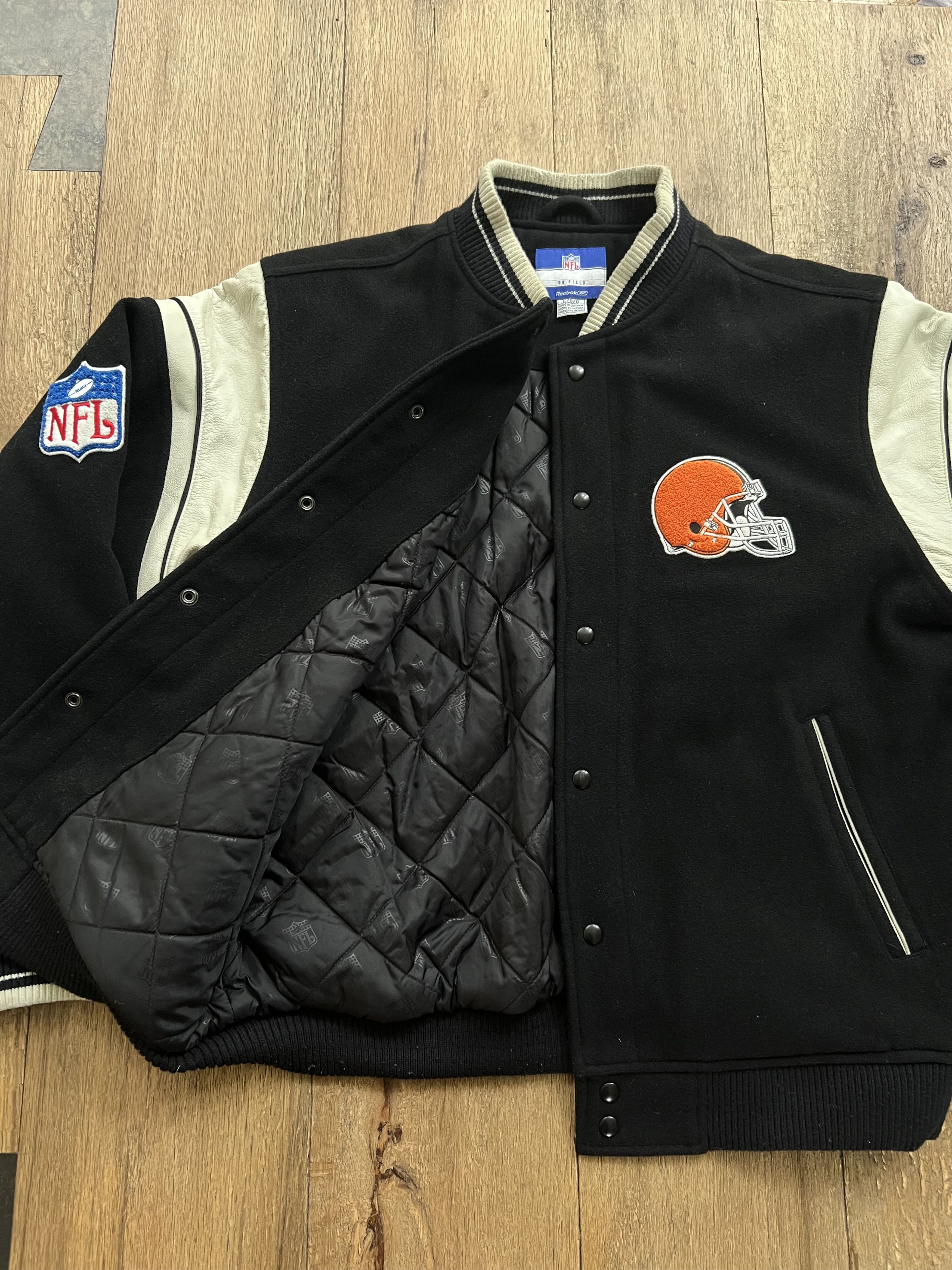 NFL NFL X Reebok Cleveland Browns Y2K Jacket Sz L Size US L / EU 52-54 / 3 - 3 Thumbnail