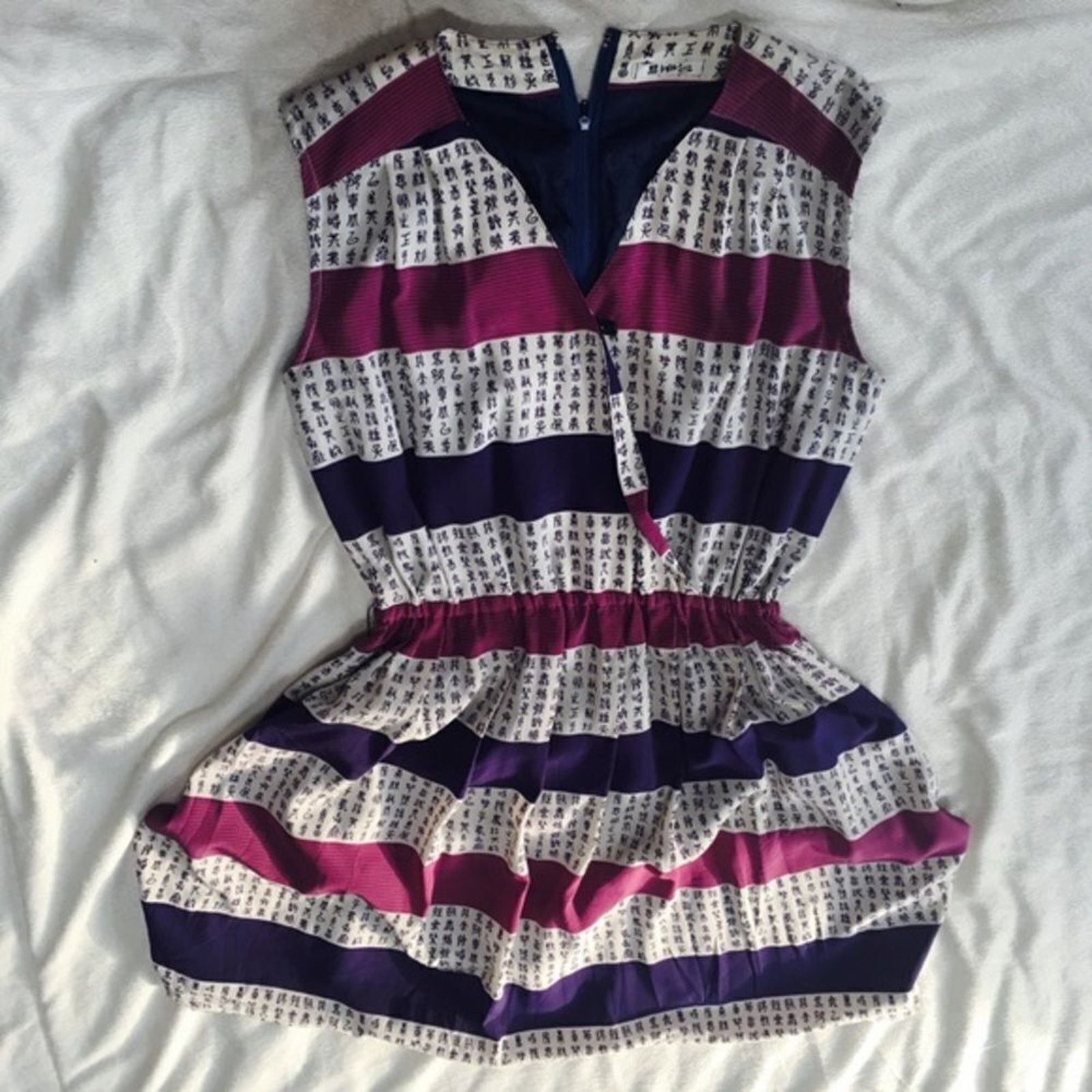 Vintage Vintage Asian Writing Striped V-Neck Mini Dress | Sz M Size M / US 6-8 / IT 42-44 - 2 Thumbnail