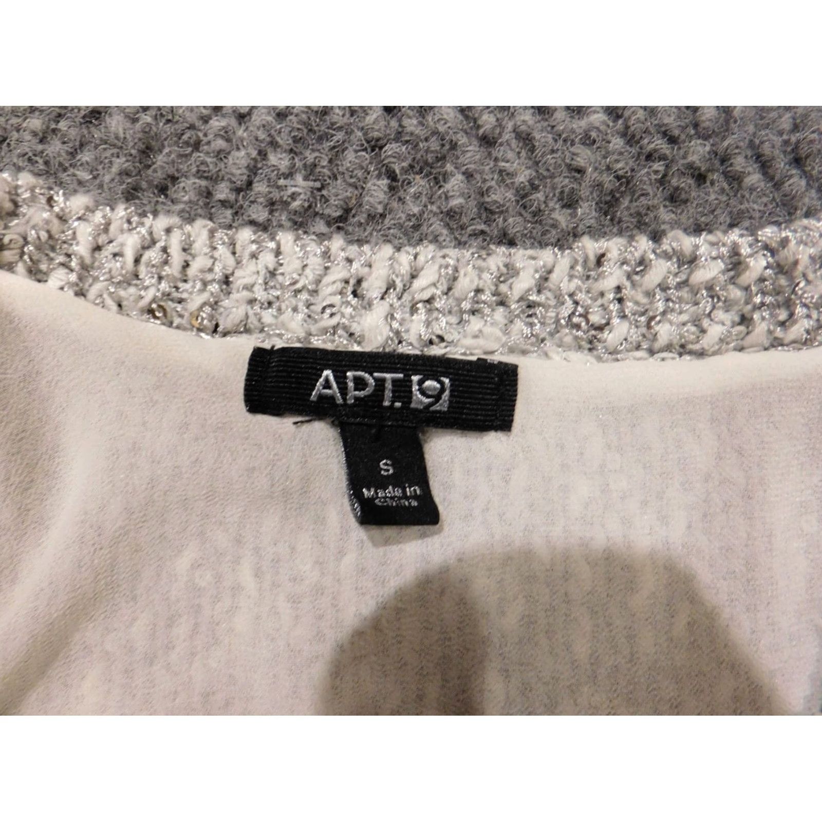 Apt. 9 Apt 9 Womens Sweater Small gray pullover crewneck lined Knit Long Sleeve Embroidered Classic Knit Style Casual Men? No Size S / US 4 / IT 40 - 5 Thumbnail