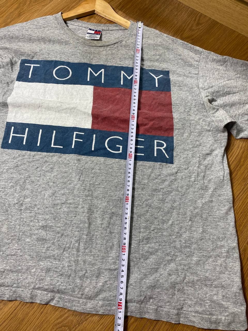 Tommy Hilfiger × Vintage Tommy Hilfiger vintage big logo t-shirt size XL made in USA Size US XL / EU 56 / 4 - 5 Thumbnail