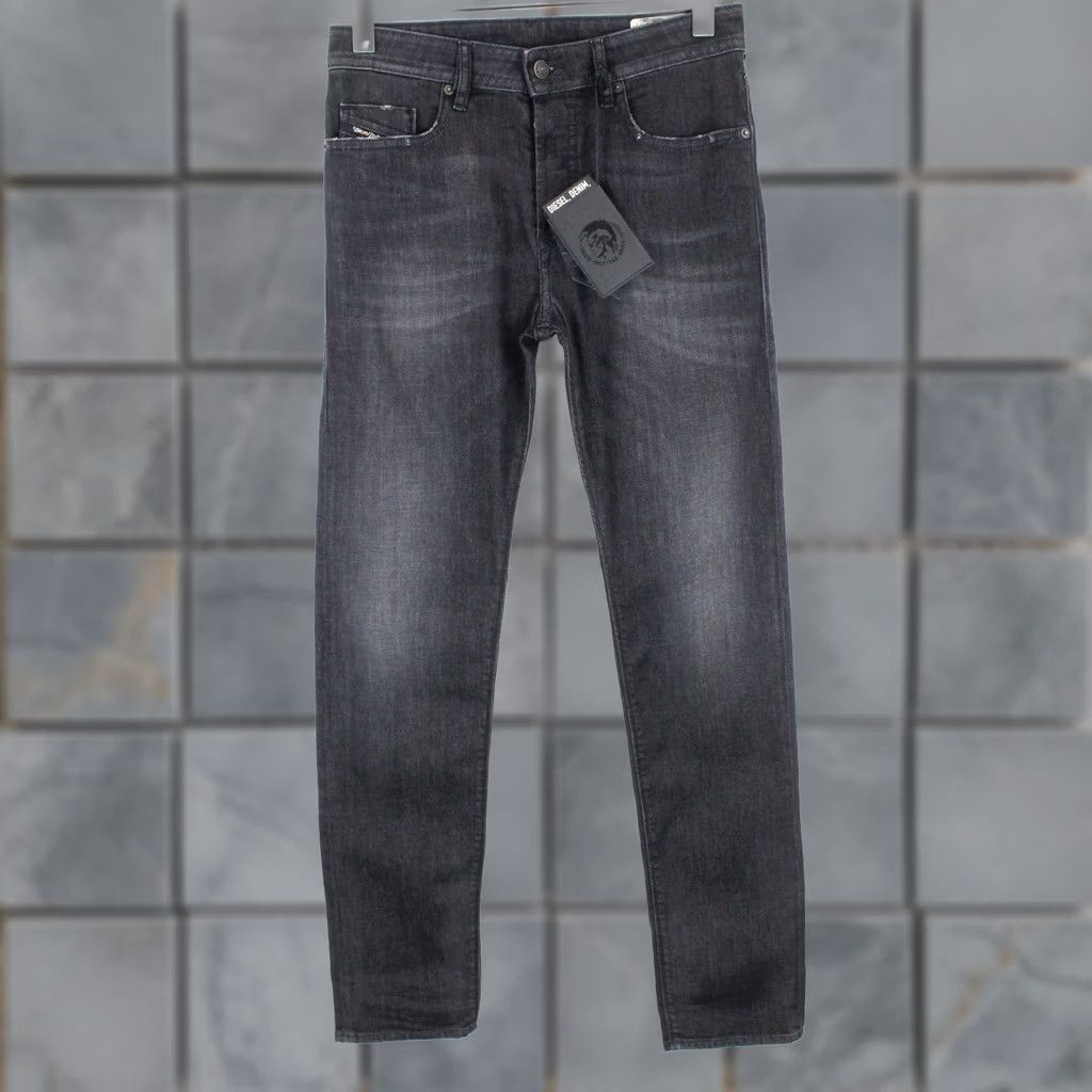 Diesel Jeans Buster 082as Regular Slim Tapered Stretch Button W28 L32 Grey Men’s in Gray, Men's
