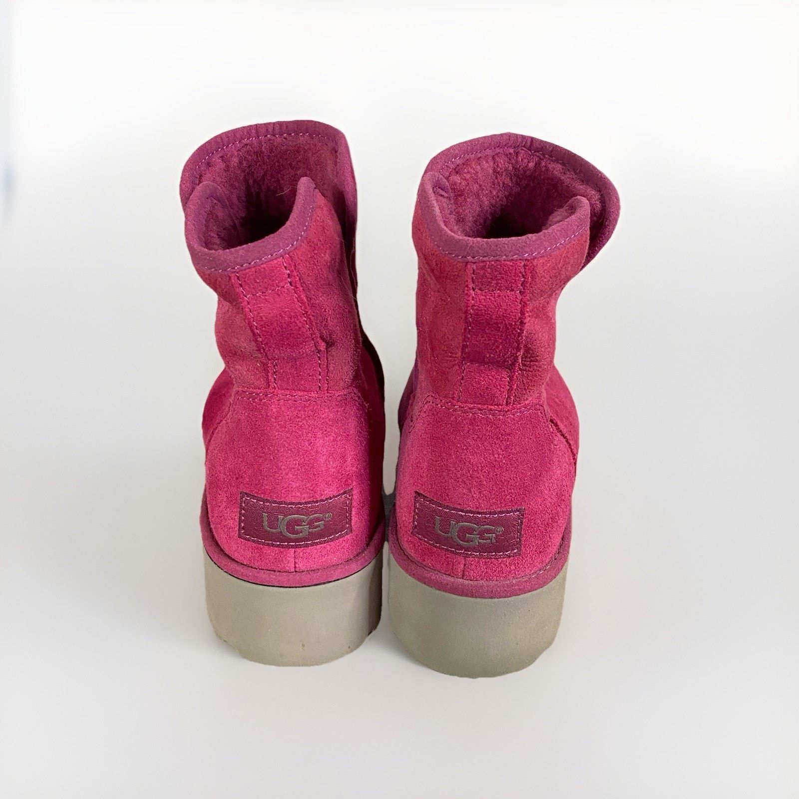 Ugg UGG Kristin Suede Shearling 1012497 WINE Wedge Boot Flawed Size US 6 / IT 36 - 12 Thumbnail