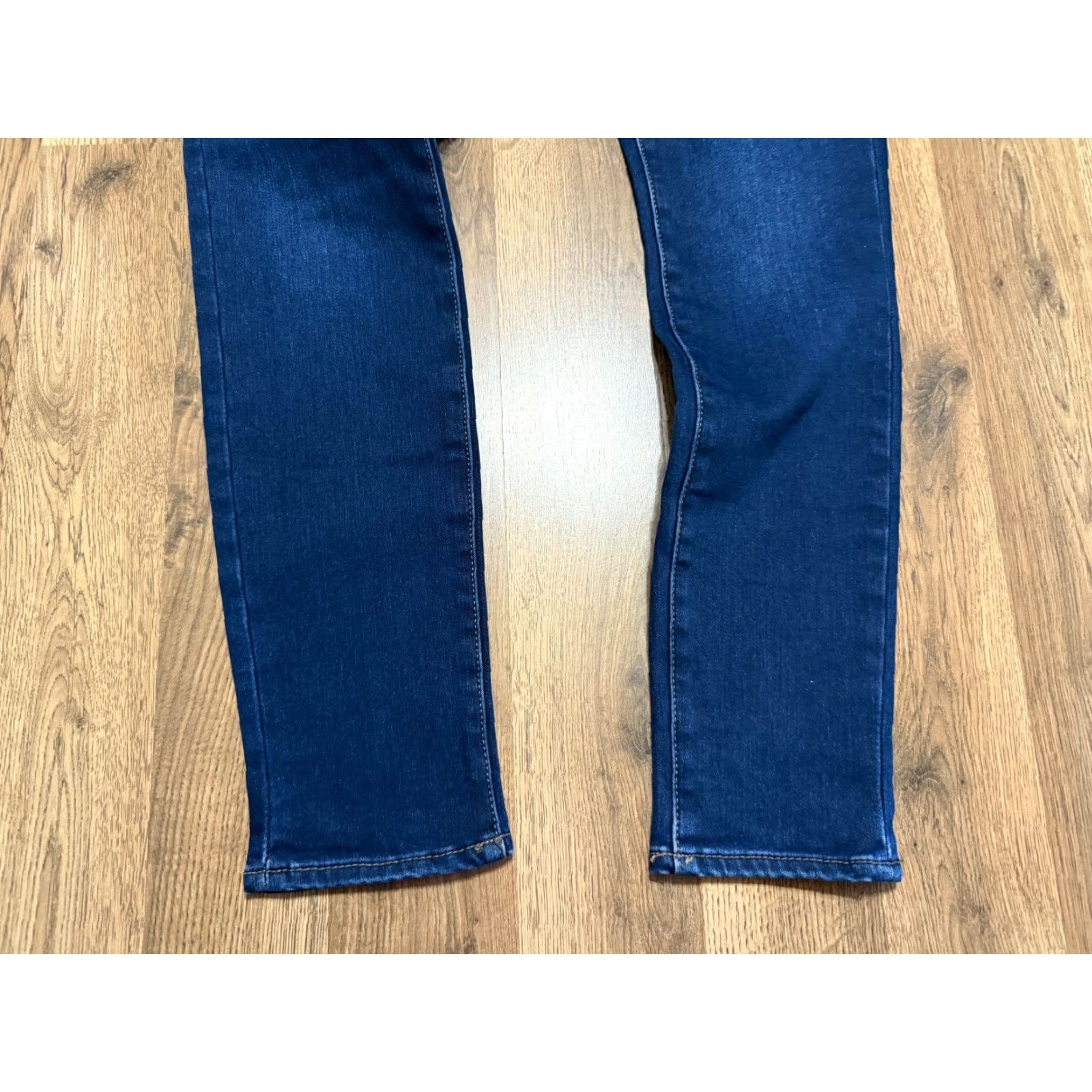 Vintage Universal Thread Jeans Women's 8/29R Blue Denim High Rise Skinny Leg Jeans Regular 5-Pocket Stretch Inseam 28.5 in Adult Womens Size 30" / US 8 / IT 44 - 3 Thumbnail