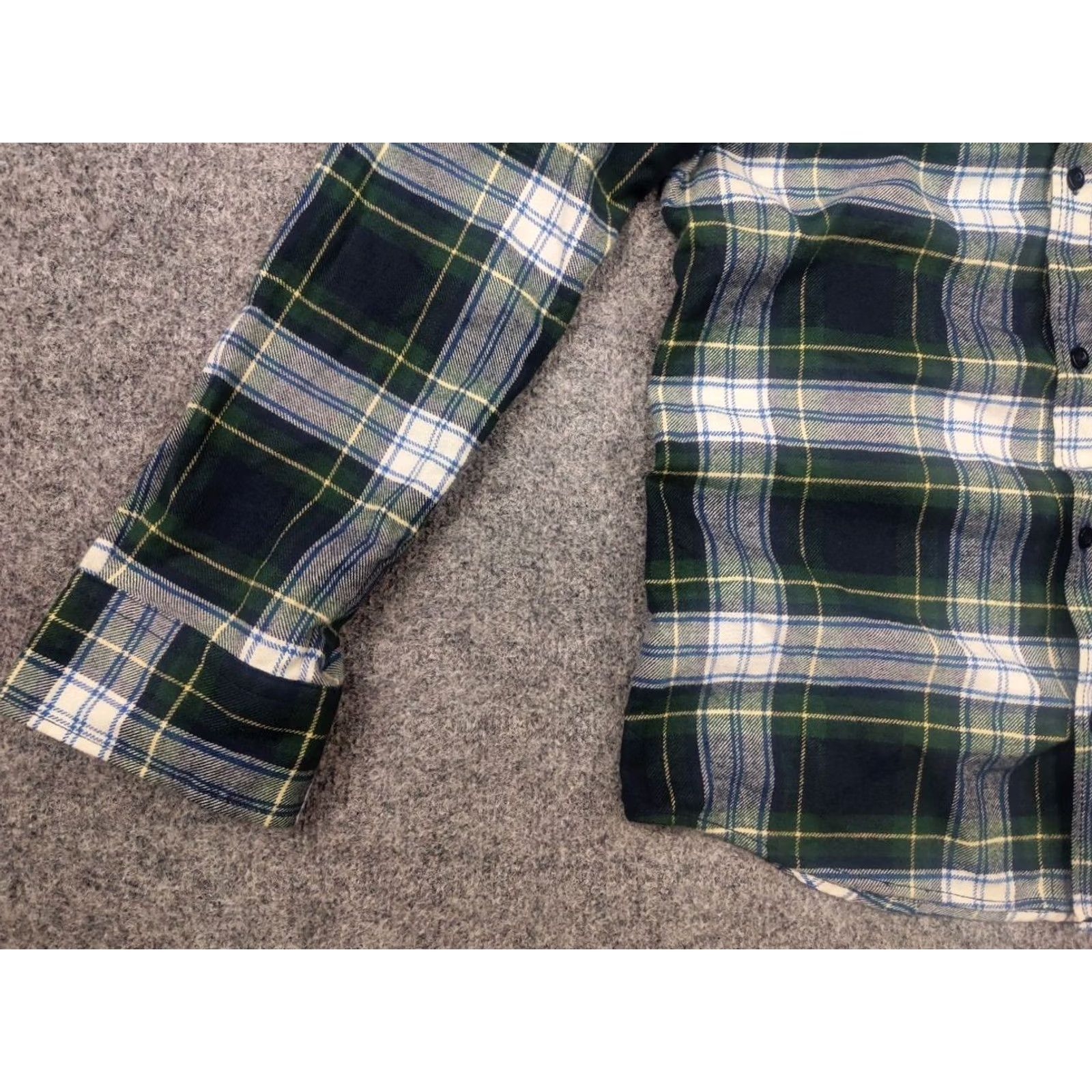 Dsquared2 Dsquared2 Design Dark Green Logo Check Flannel Long sleeve Shirt Button-Up Mens XS S Green Check Brand Dsquared2 Design 90s? Not Vintage Size US S / EU 44-46 / 1 - 5 Thumbnail