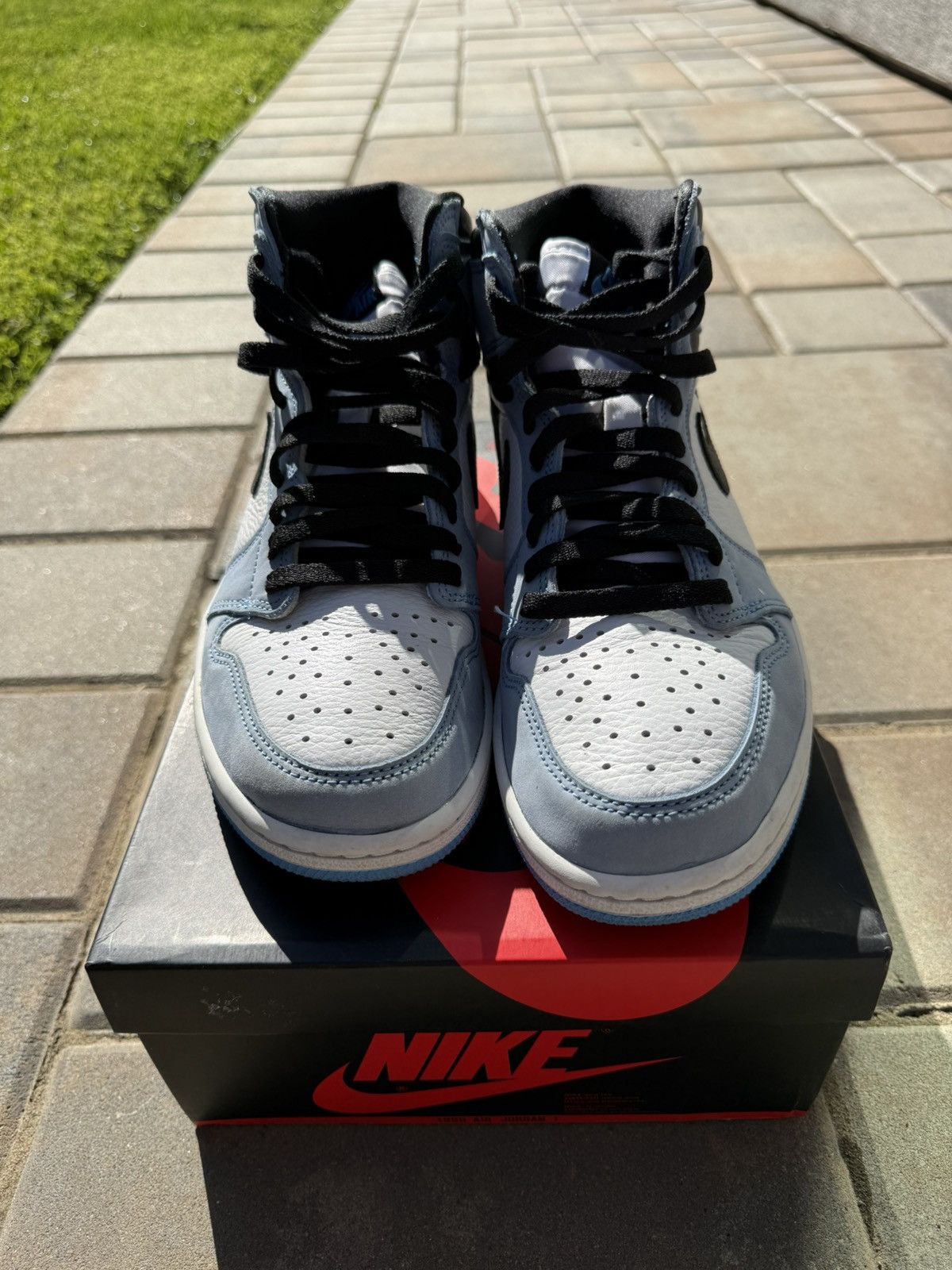 Nike Air Jordan 1 “University Blue” Size US 8.5 / EU 41-42 - 5 Thumbnail