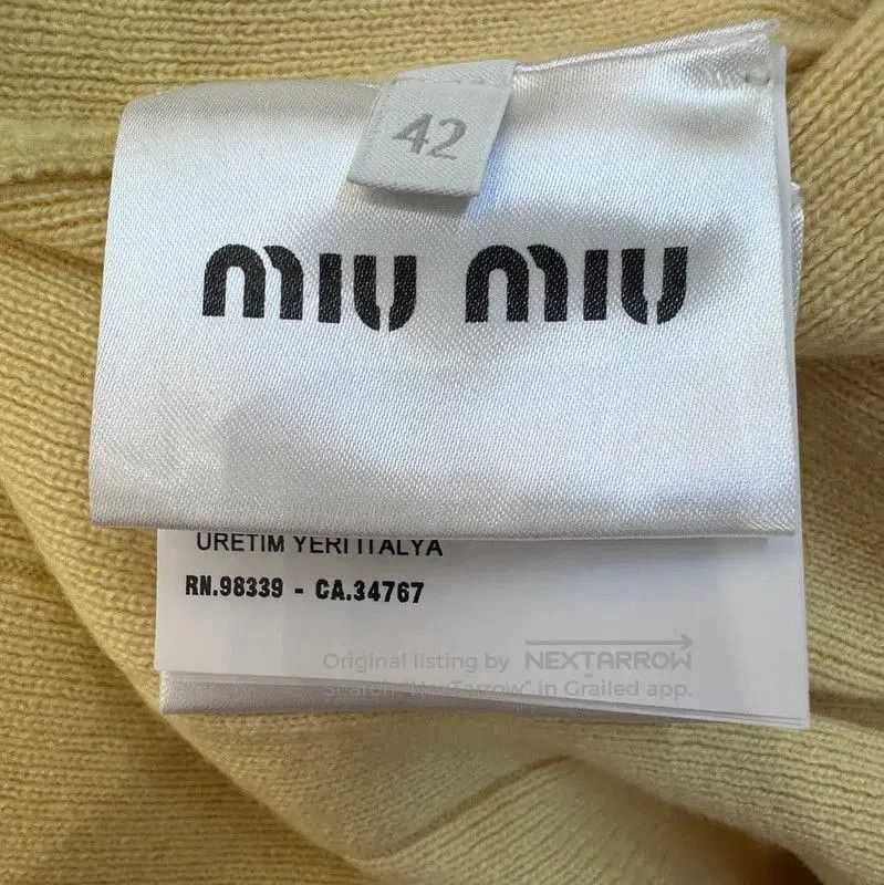 Miu Miu Miu Miu Yellow Pleated Skirt for Women . Size 23" - 4 Thumbnail