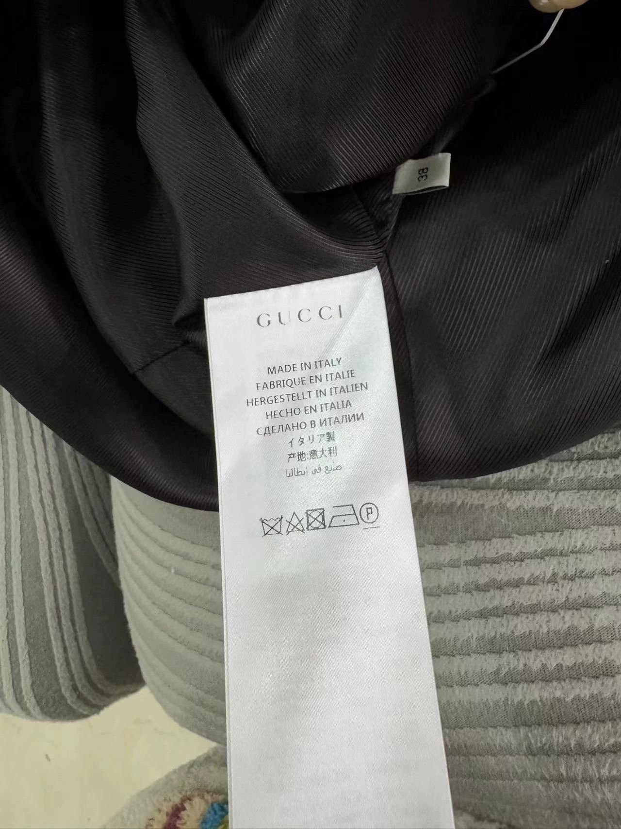 Gucci Gucci Runway Pearl Suit Unworn Size XS / US 0-2 / IT 36-38 - 3 Thumbnail