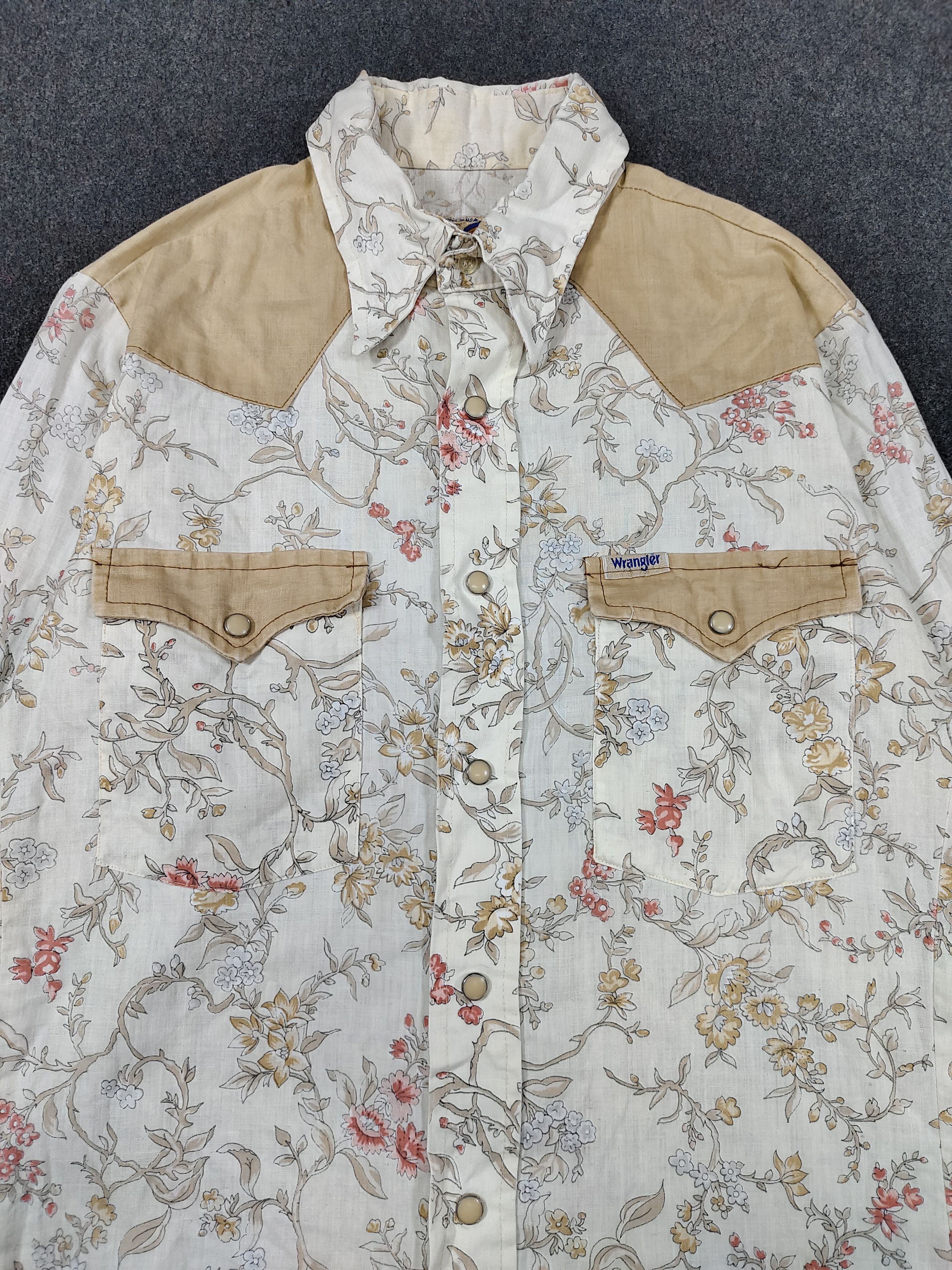 Wrangler 70s Wrangler Permanent Press Floral Western Snap Button Shir Size M / US 6-8 / IT 42-44 - 2 Thumbnail