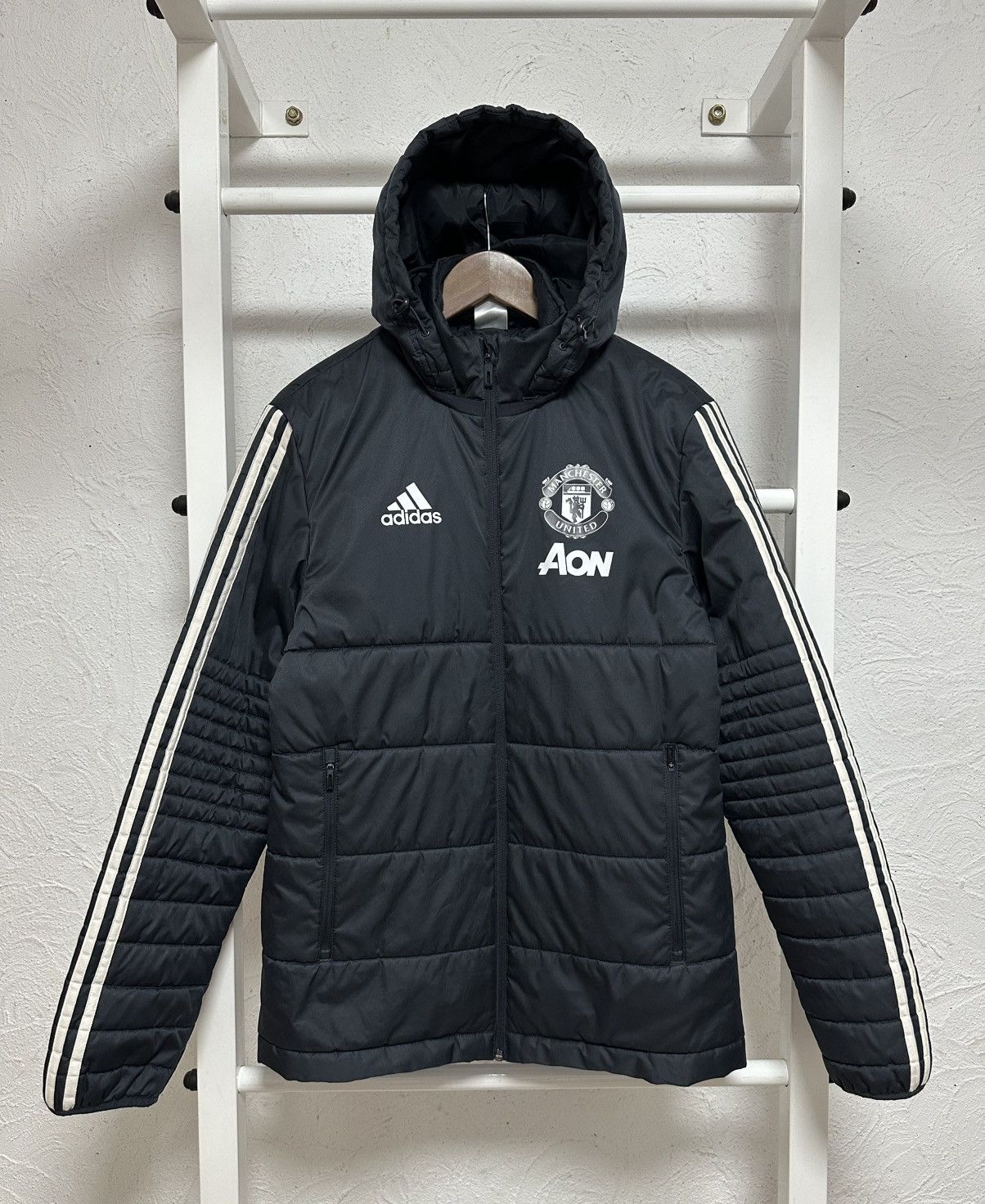 Adidas Manchester United Jacket Size S