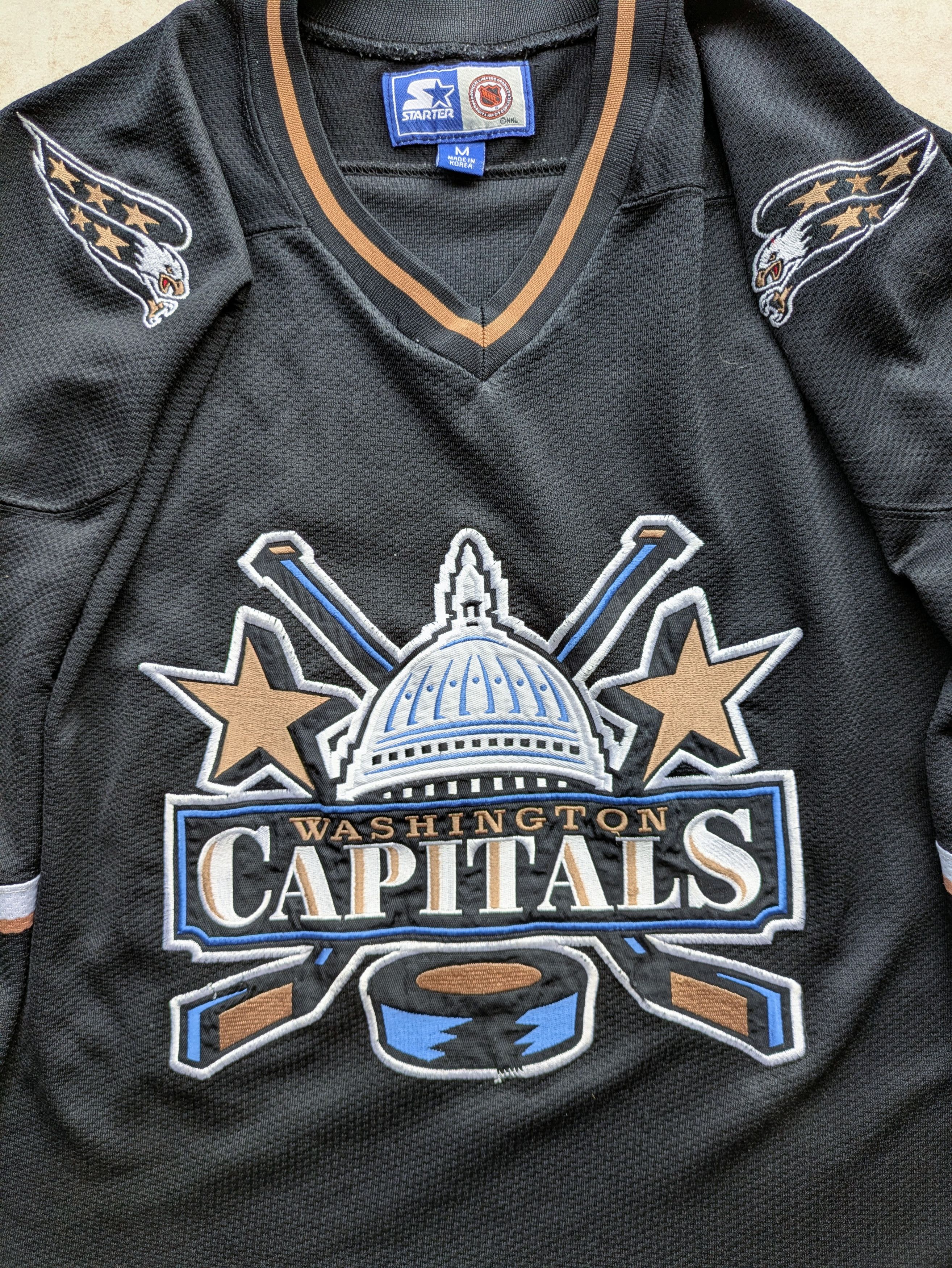 NHL Washington Capitals 90s STARTER jersey Dome M hockey NHL vtg Size US M / EU 48-50 / 2 - 3 Thumbnail