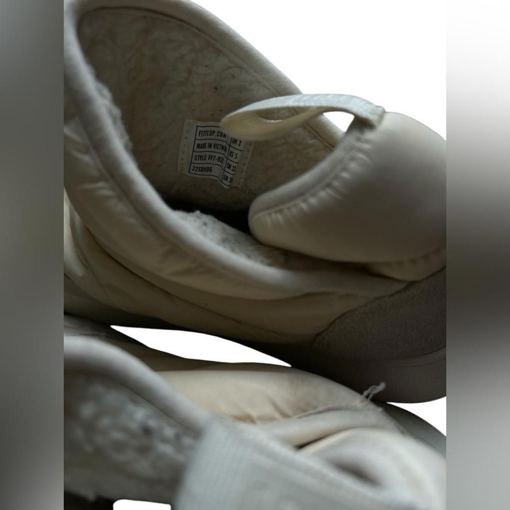 Designer Fitflop Women's FFF-037-93 Snow Boots Size US 5 Size US 5 / IT 35 - 4 Thumbnail