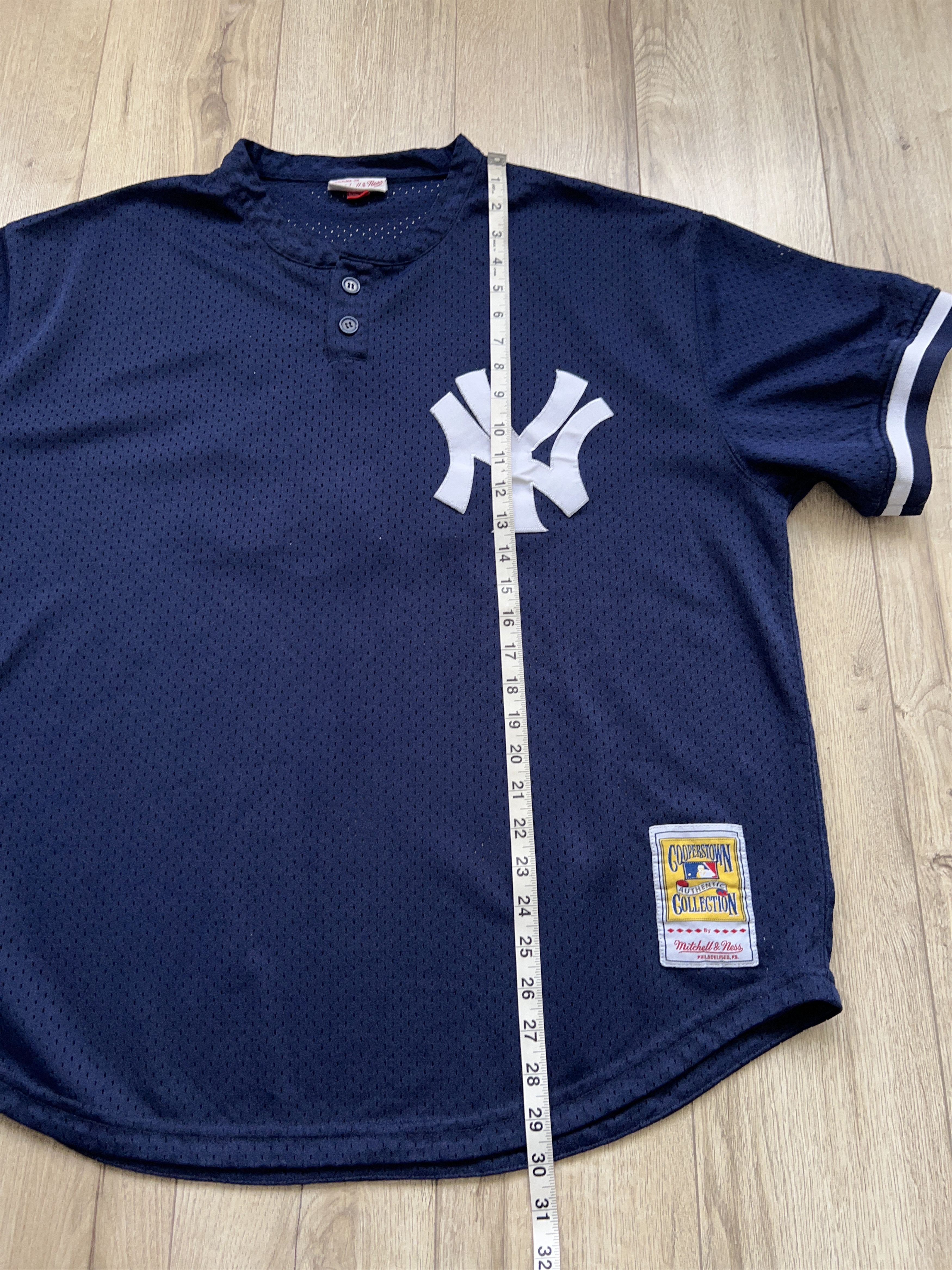 MLB × Mitchell & Ness × New York Yankees Mens Mitchell Ness #23 Baseball Jersey T Shirt Size 52 XXL Size US XL / EU 56 / 4 - 8 Thumbnail