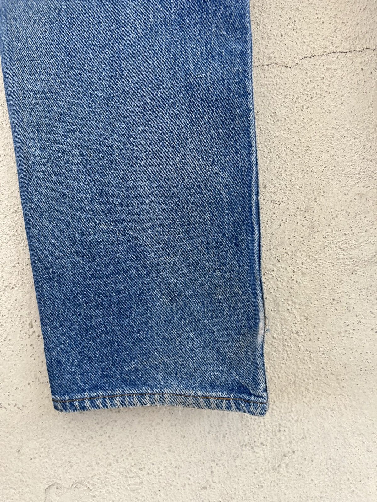 Levi's Vintage 80s Levi’s 501 Distressed Faded Blue Denim Jeans Size US 30 / EU 46 - 17 Thumbnail