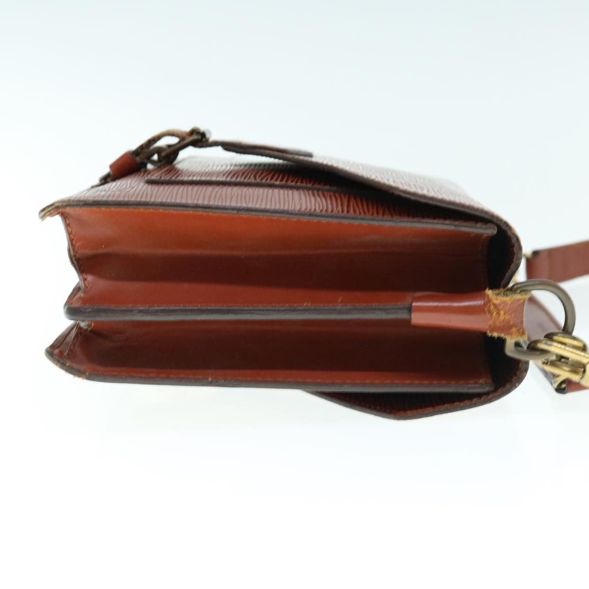 Louis Vuitton LOUIS VUITTON Epi Biface Hand Bag Brown M52323 Size ONE SIZE - 3 Thumbnail