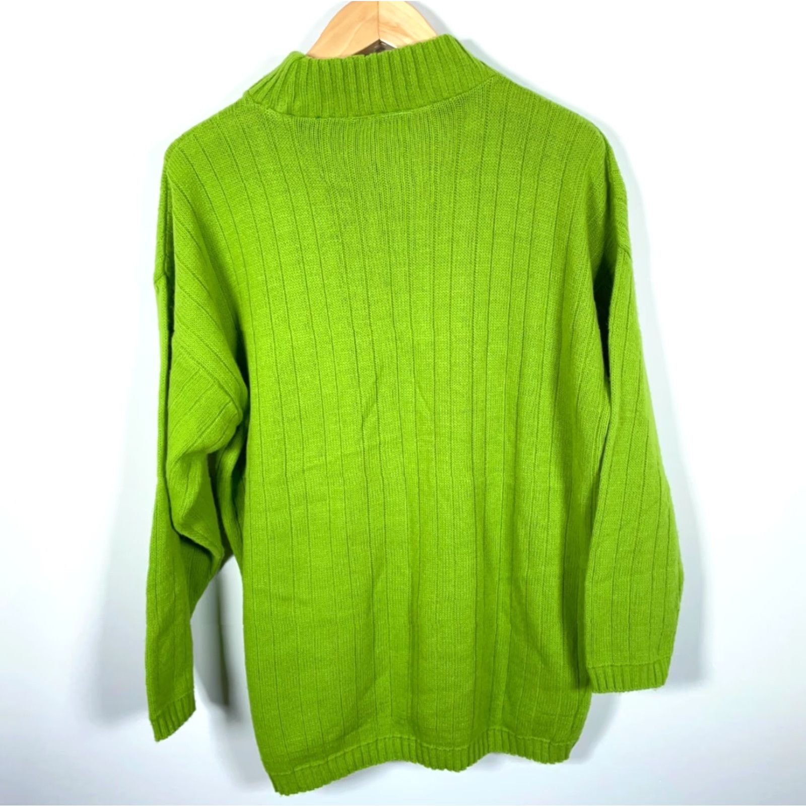 Vintage VINTAGE Amethyst Sweater Unisex One Size / Large Lime Green Knit Mock Neck Ribbed Pullover 80s Hipster Retro Size US L / EU 52-54 / 3 - 2 Thumbnail