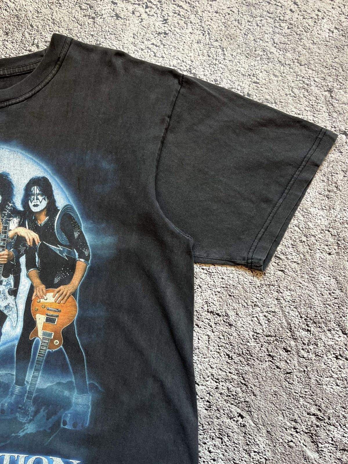Other KISS Rock The Nation 2004 World Tour T-Shirt Size L Size US L / EU 52-54 / 3 - 5 Thumbnail