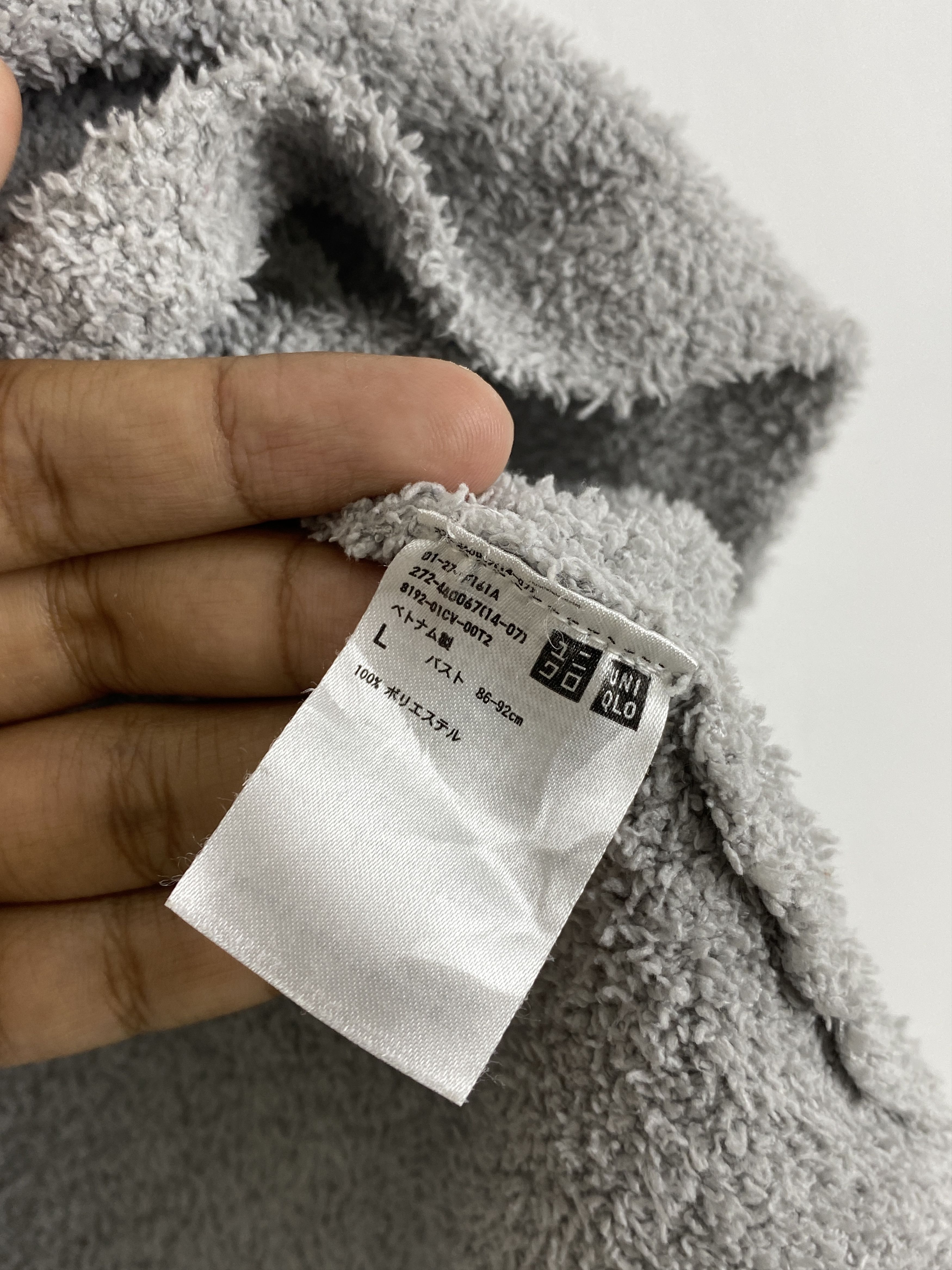 Japanese Brand Uniqlo neck Jumper Fleece Knitwear Grey JA0156 Size US L / EU 52-54 / 3 - 5 Thumbnail