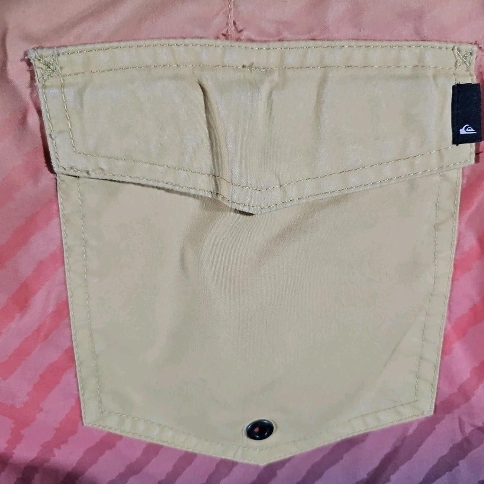 Quiksilver Quiksilver Sz 32 Board Shorts Size US 32 / EU 48 - 6 Thumbnail