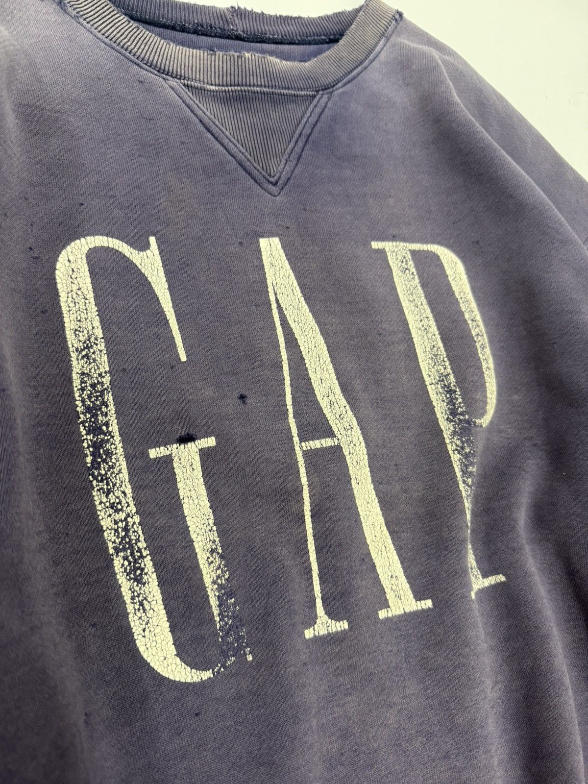 Gap 🔥90s GAP iConic logo Kanye West Super Distressed Sweatshirt Size US M / EU 48-50 / 2 - 5 Thumbnail
