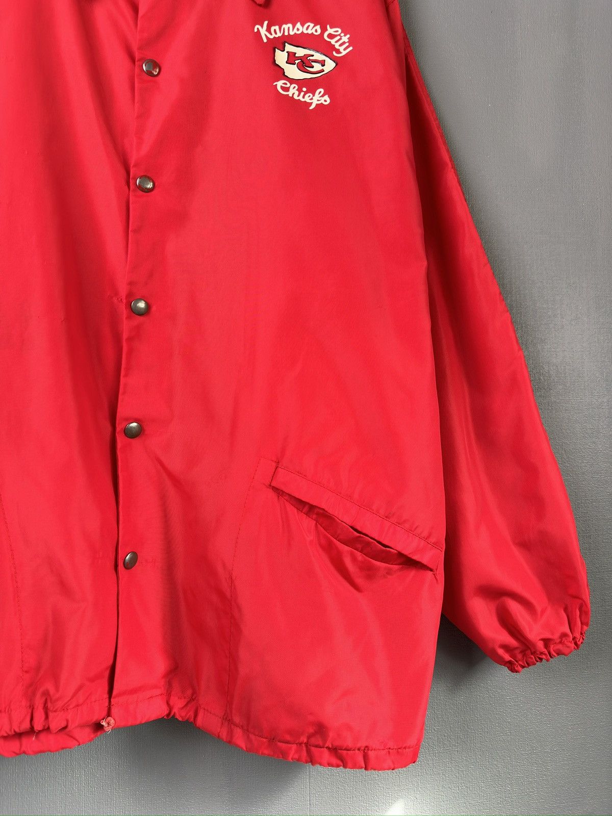 Russell Athletic Vintage Russel Athletic Kansas City Chiefs Coach Jacket Size US XL / EU 56 / 4 - 9 Thumbnail