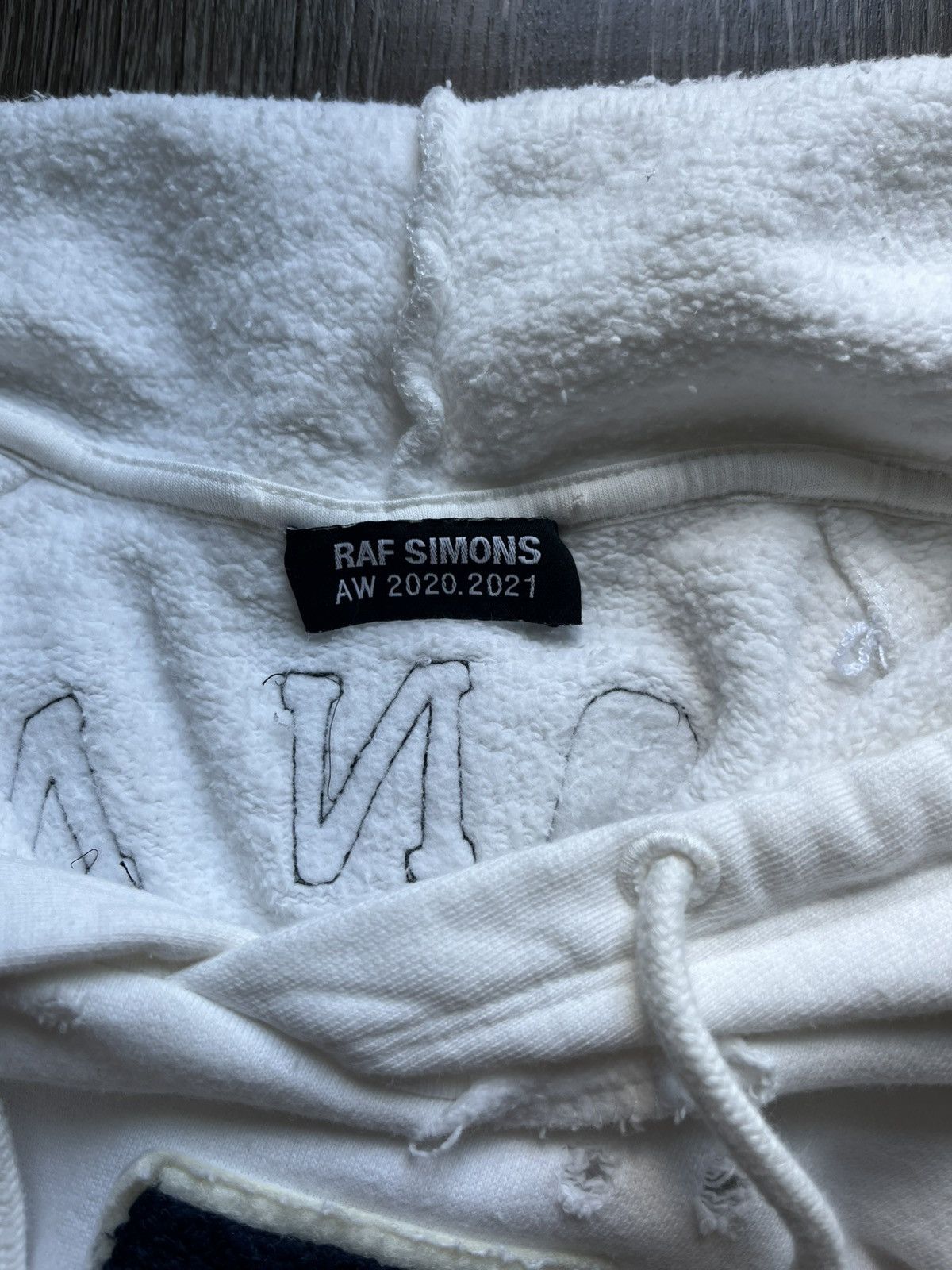 Raf Simons RAF SIMONS LIFE ON MARS DISTRESSED HOODIE CREAM Size US S / EU 44-46 / 1 - 6 Thumbnail