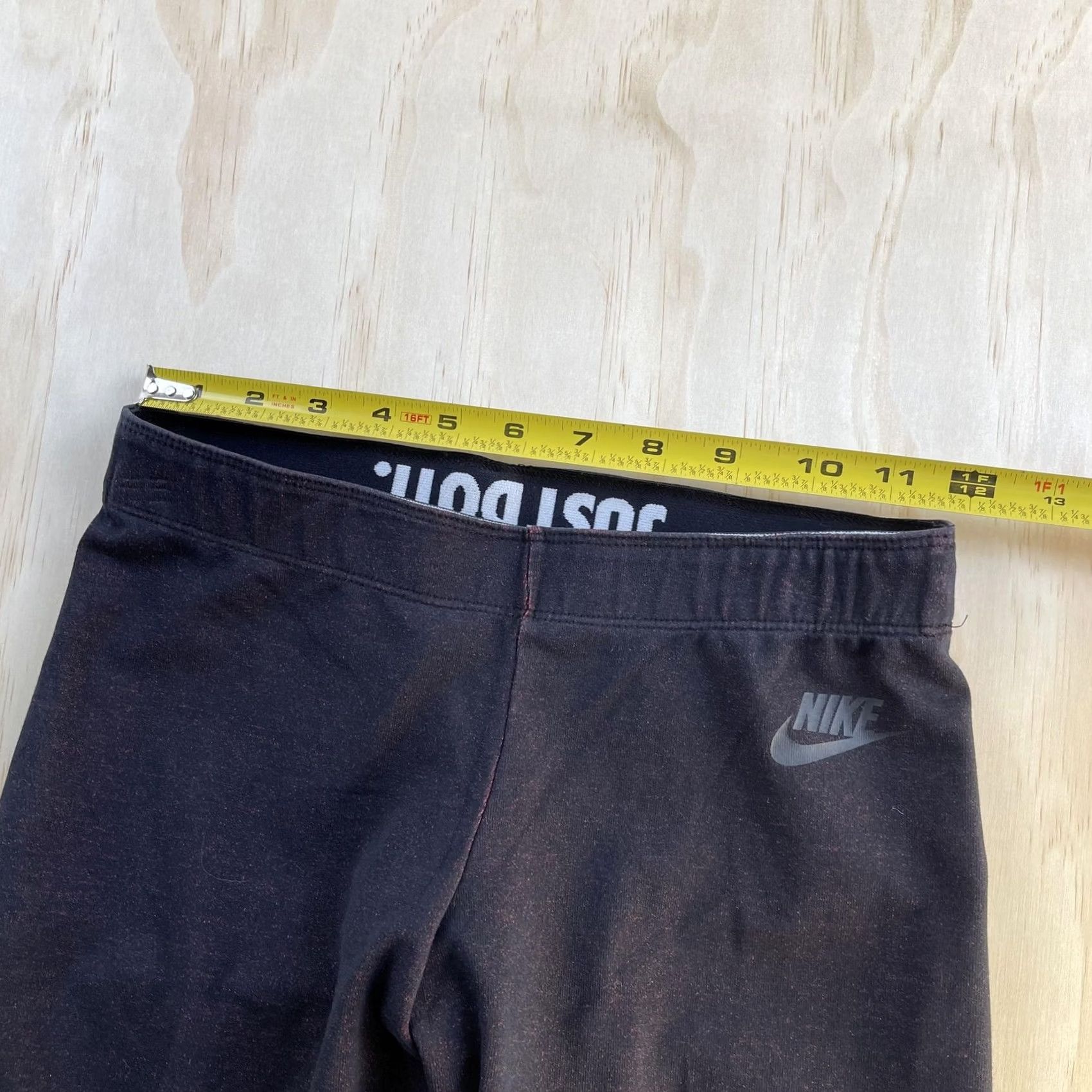 Nike Nike Leggings Womens Small Black Just Do It Logo Ankle Athletic Yoga Pants Gym Size 28" / US 6 / IT 42 - 7 Thumbnail