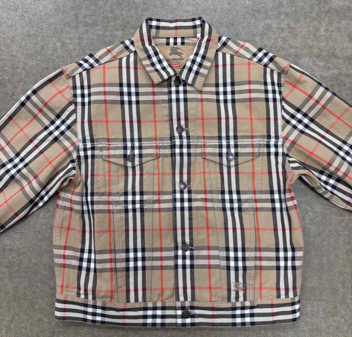 Burberry × Supreme Supreme Burberry Denim Tracker Jacket "Beige" Size US S / EU 44-46 / 1 - 3 Thumbnail