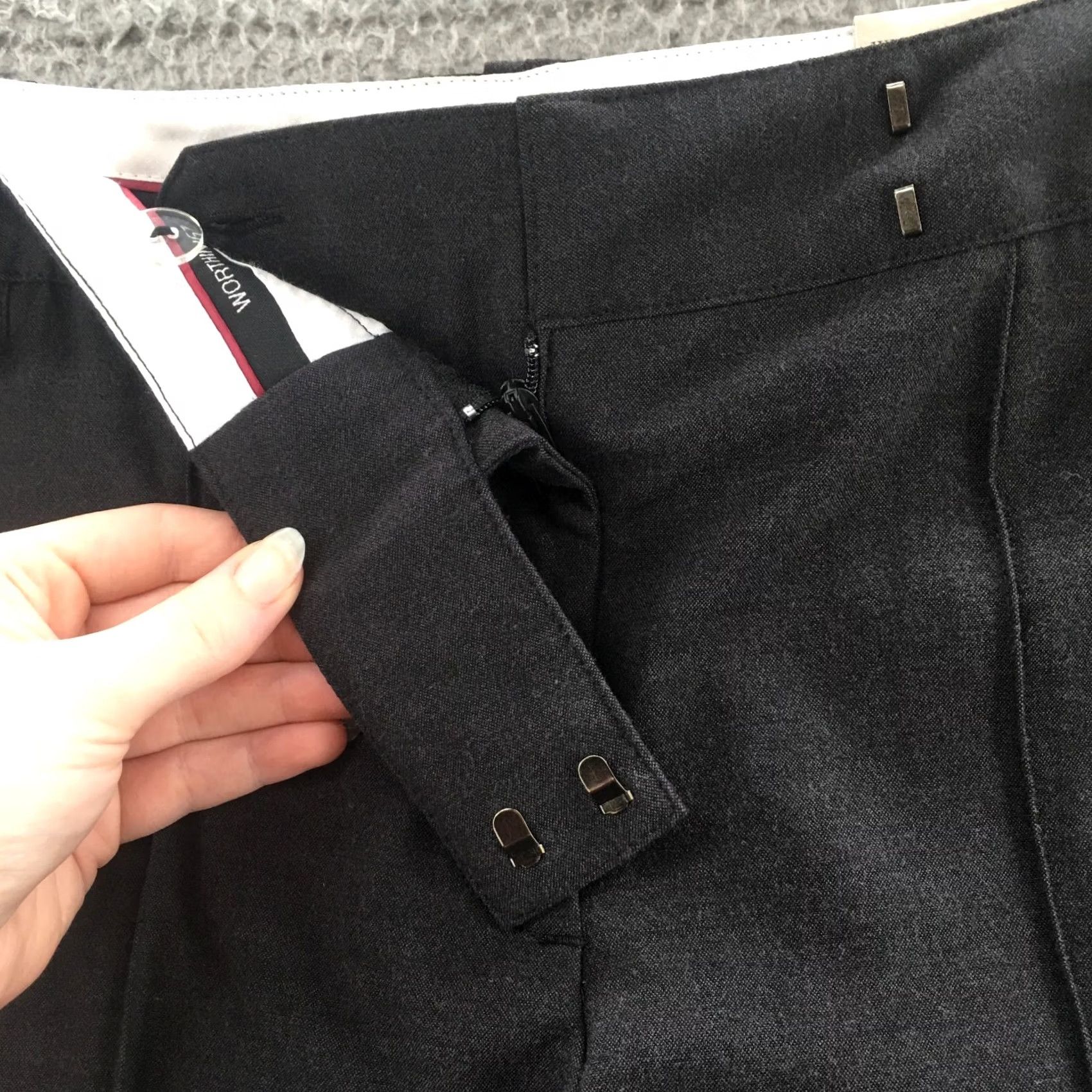 Worthington Worthington Dress Pants Womens Petite 6 Black Stretch Trousers Pants Slim Skinny 28x28 NEW Ladies Size 28" / US 6 / IT 42 - 3 Thumbnail
