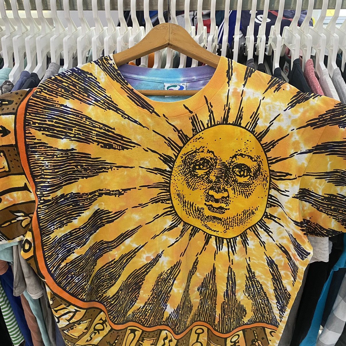 Liquid Blue Vintage 90’s Liquid Blue Sun and Moon Size US XL / EU 56 / 4 - 3 Thumbnail