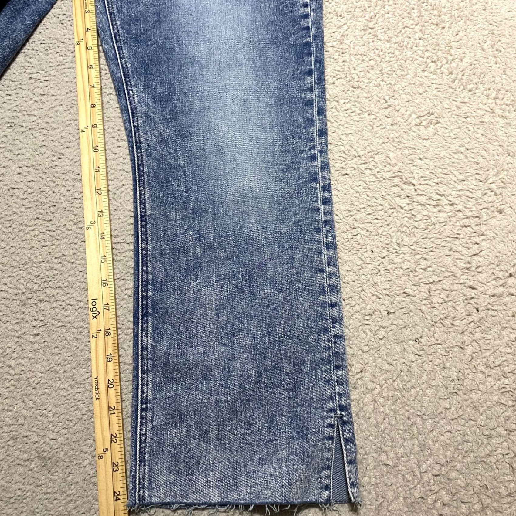 Vintage Kancan Jeans Blue Denim Medium Wash Cropped Straight Womens 31" 5-Pocket Inseam 24" High Rise Cotton Polyester Spandex Relaxed Regular Accessories N/A Size 24" / US 00 / IT 34 - 6 Thumbnail